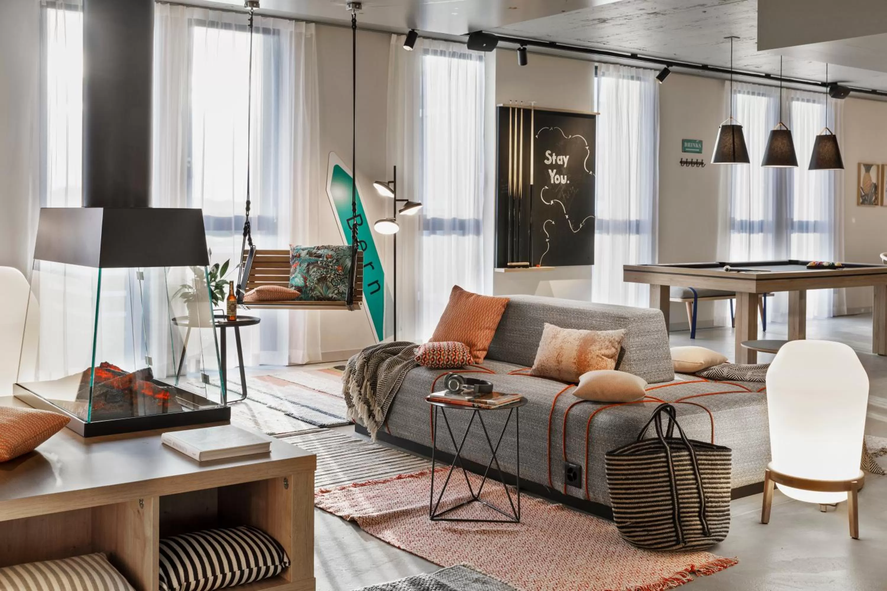 Communal lounge/ TV room in Stay KooooK Bern Wankdorf - Online Check In