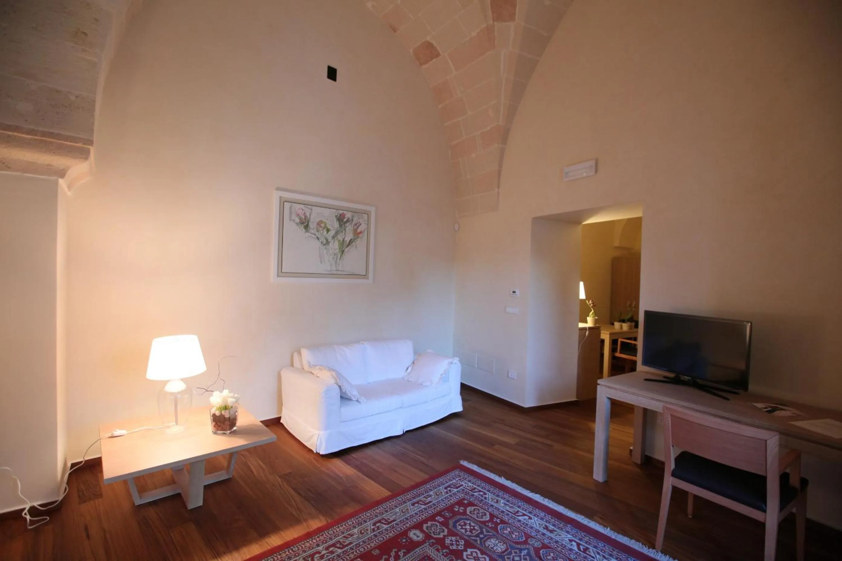 Decorative detail in Corte Borromeo