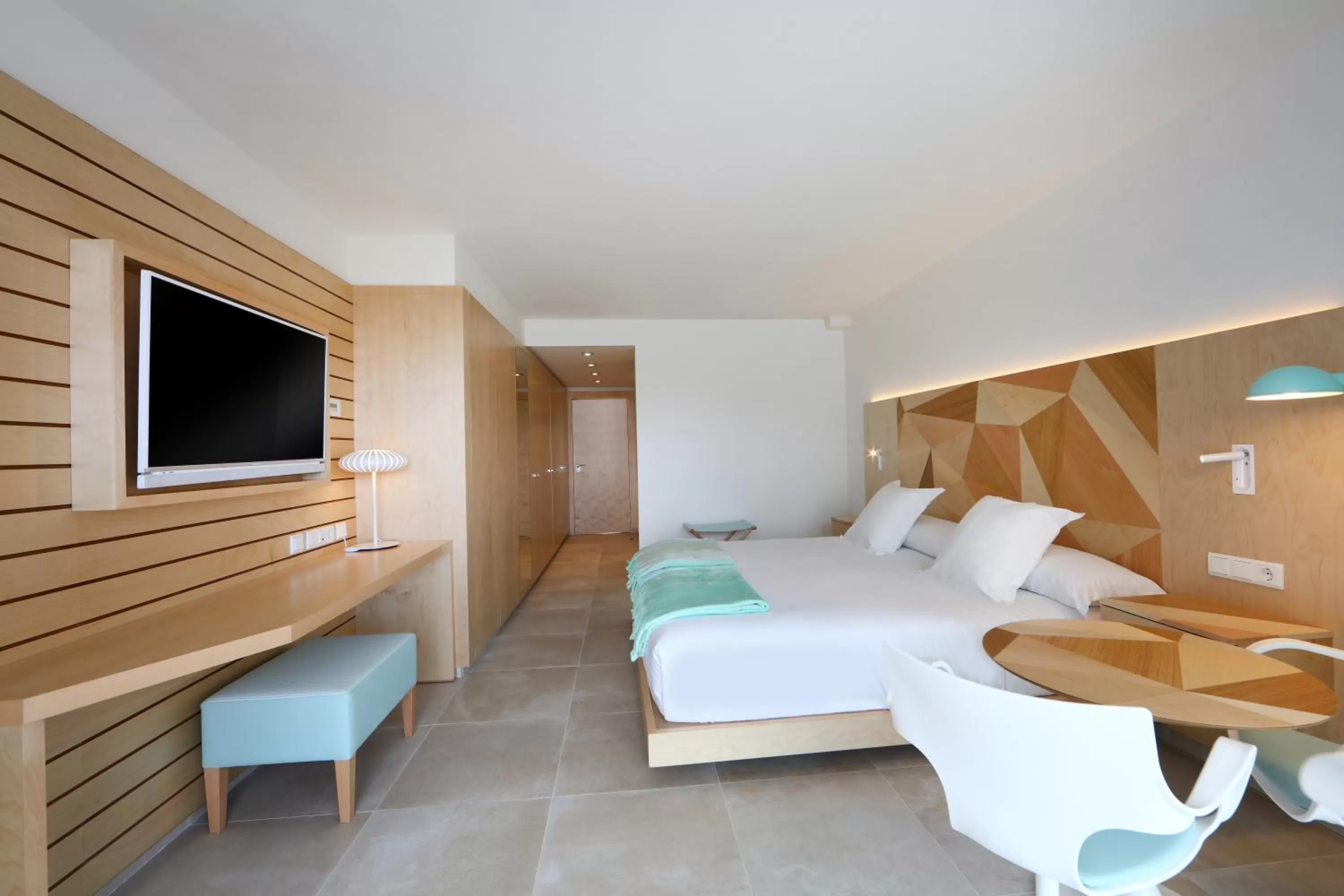 Bedroom, Bed in Iberostar Selection Playa de Palma