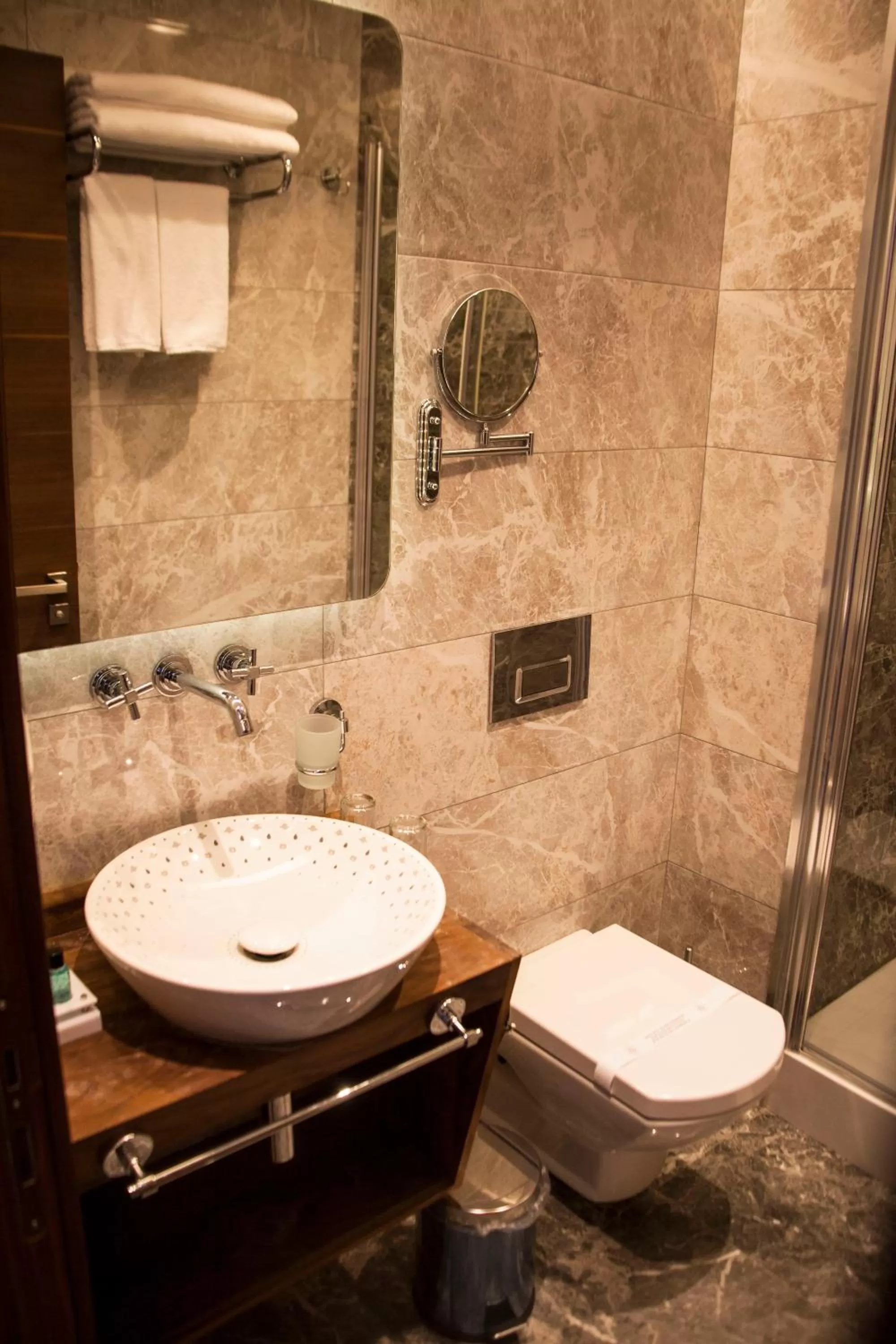 Toilet in Old Port Hotel