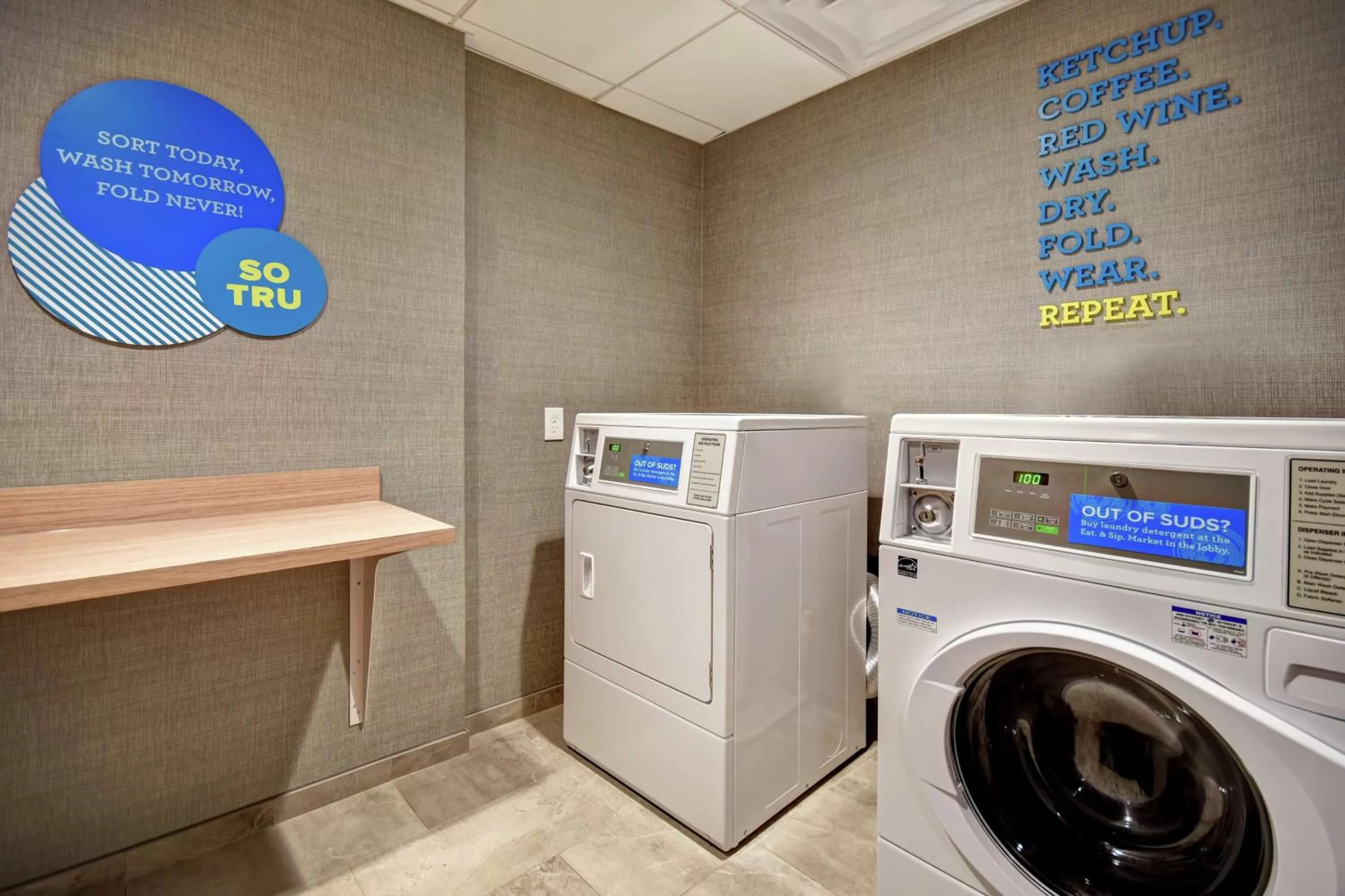 Property building in Tru By Hilton Cincinnati Airport South Florence