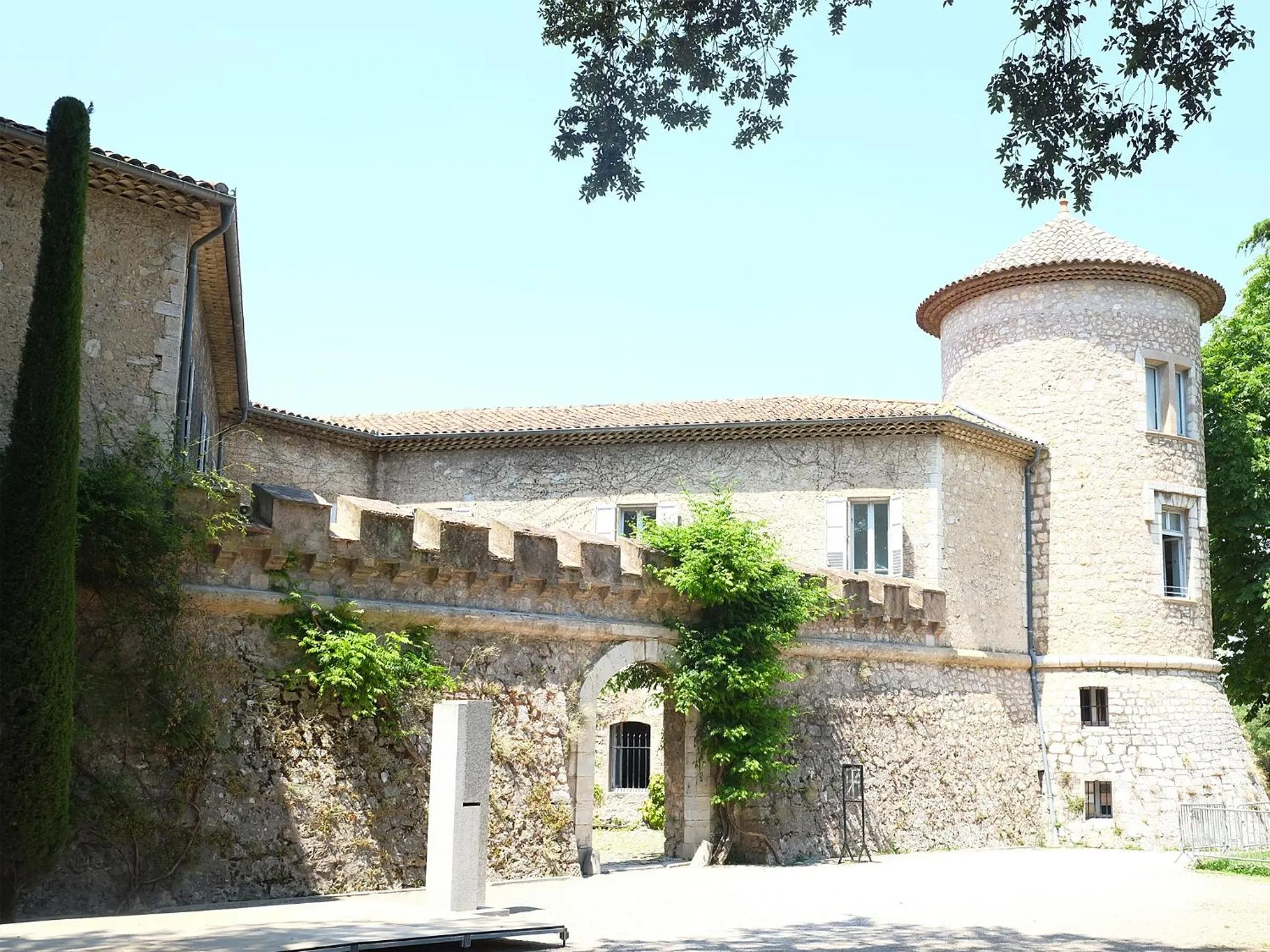 Area and facilities in Hôtel CASABELLA Cannes Mouans Sartoux