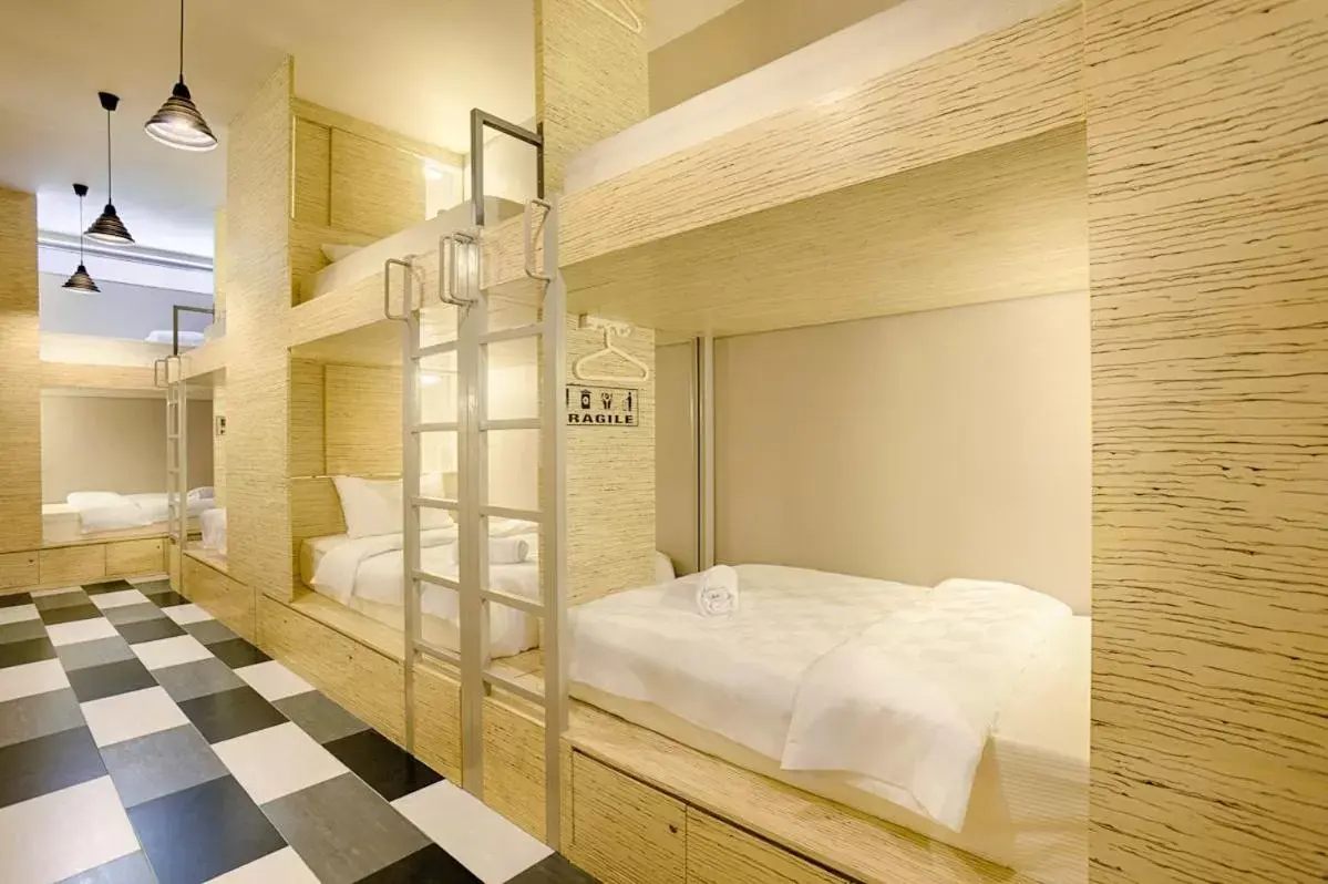 Shared Dormitory, Women only in the youniQ Hotel, Kuala Lumpur International Airport Shared Dormitory, Women only in the youniQ Hotel, Kuala Lumpur International Airport