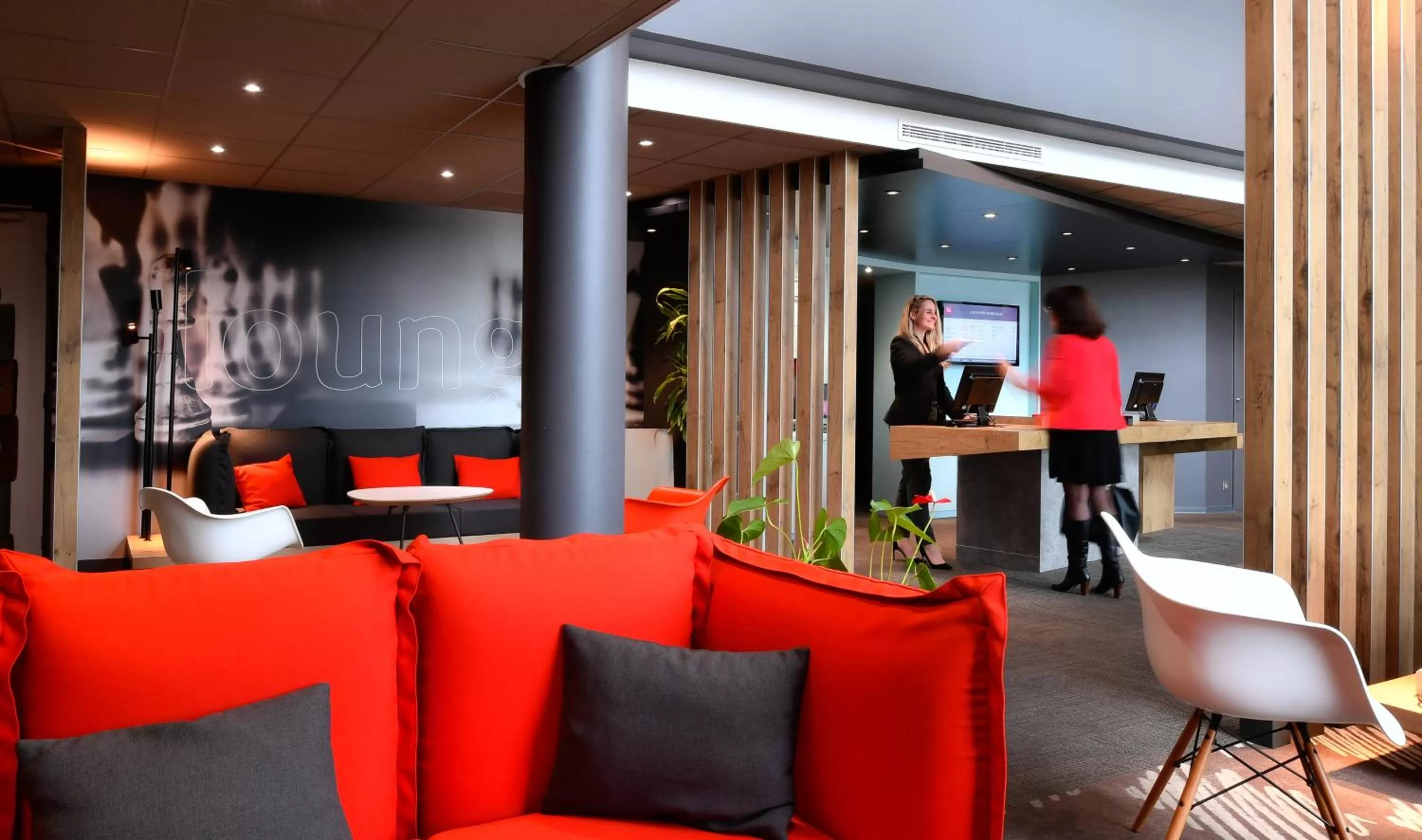 Living room in ibis Caen Porte De Bretagne