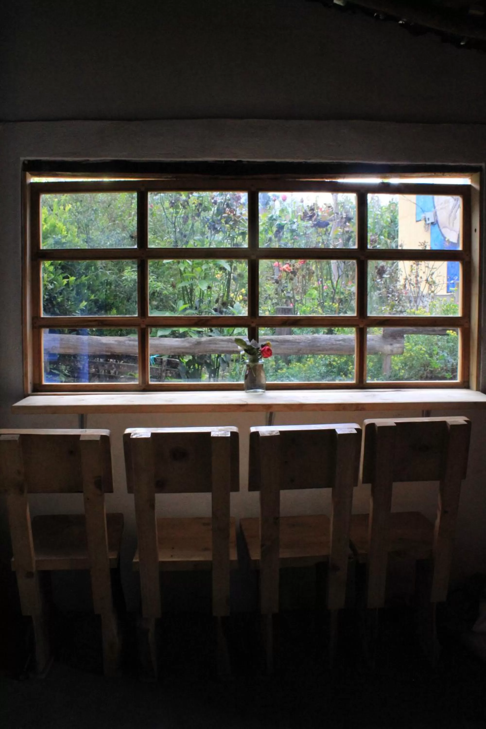 Communal kitchen in El Tio Hostal