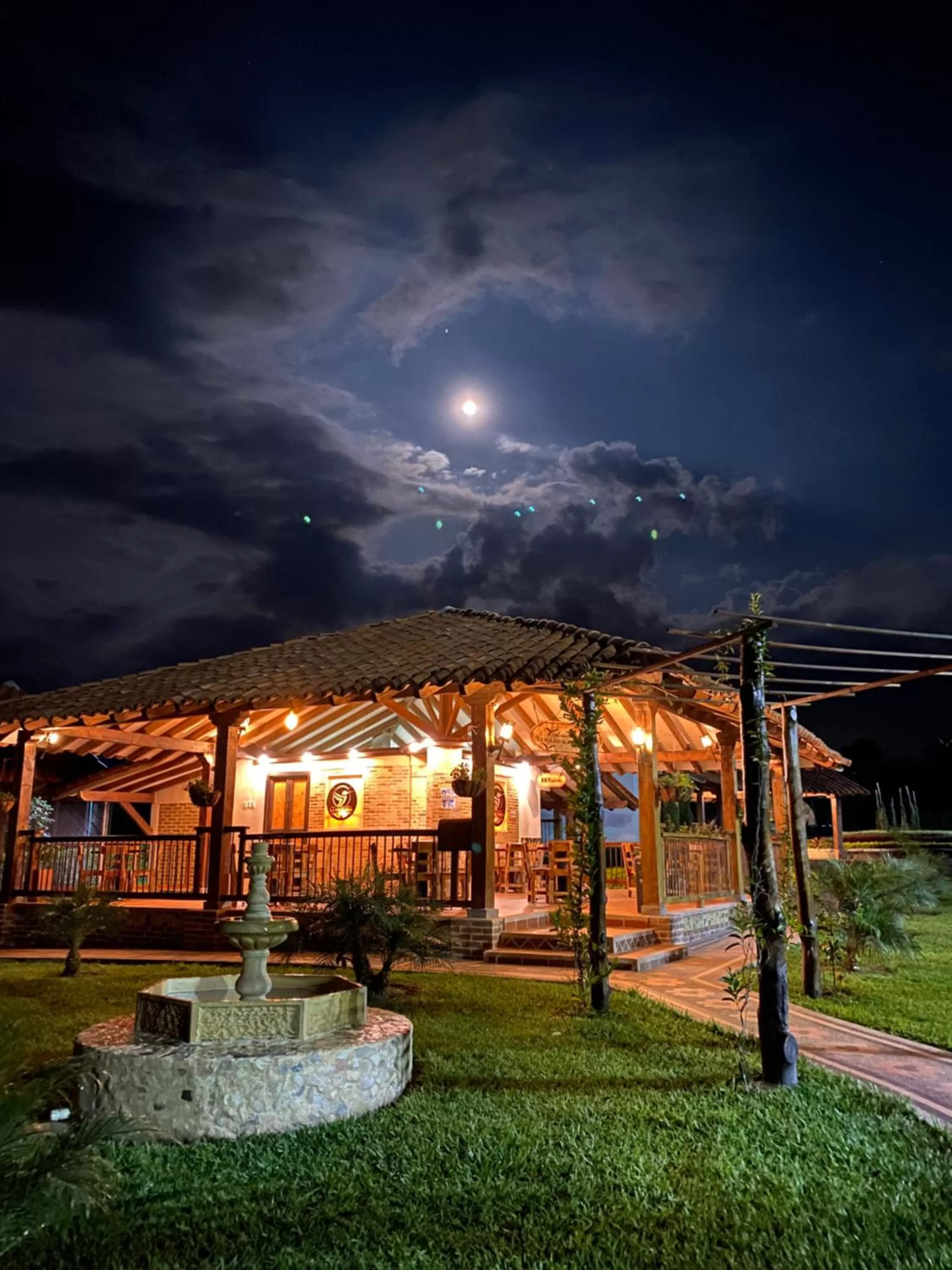 Property building in La Victoria Hotel Campestre