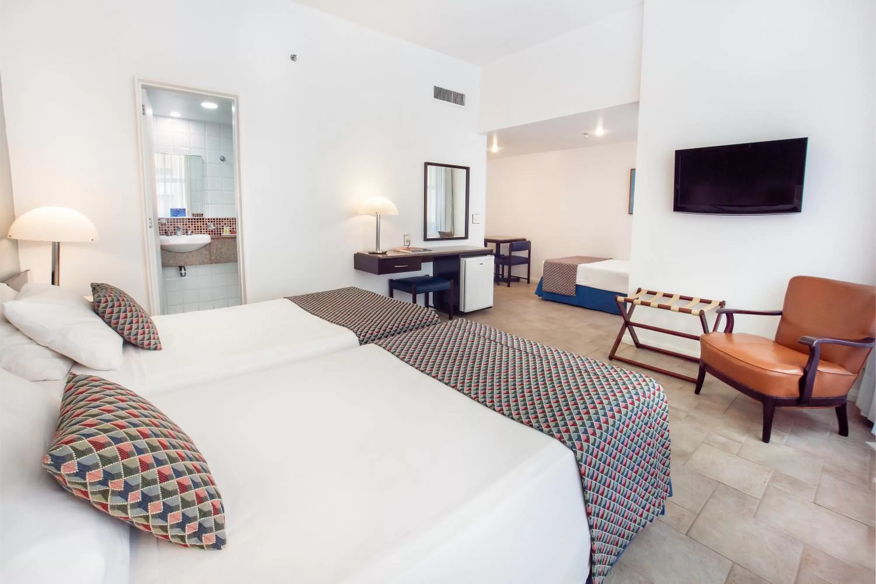 TV and multimedia, Bed in Savoy Othon Lite