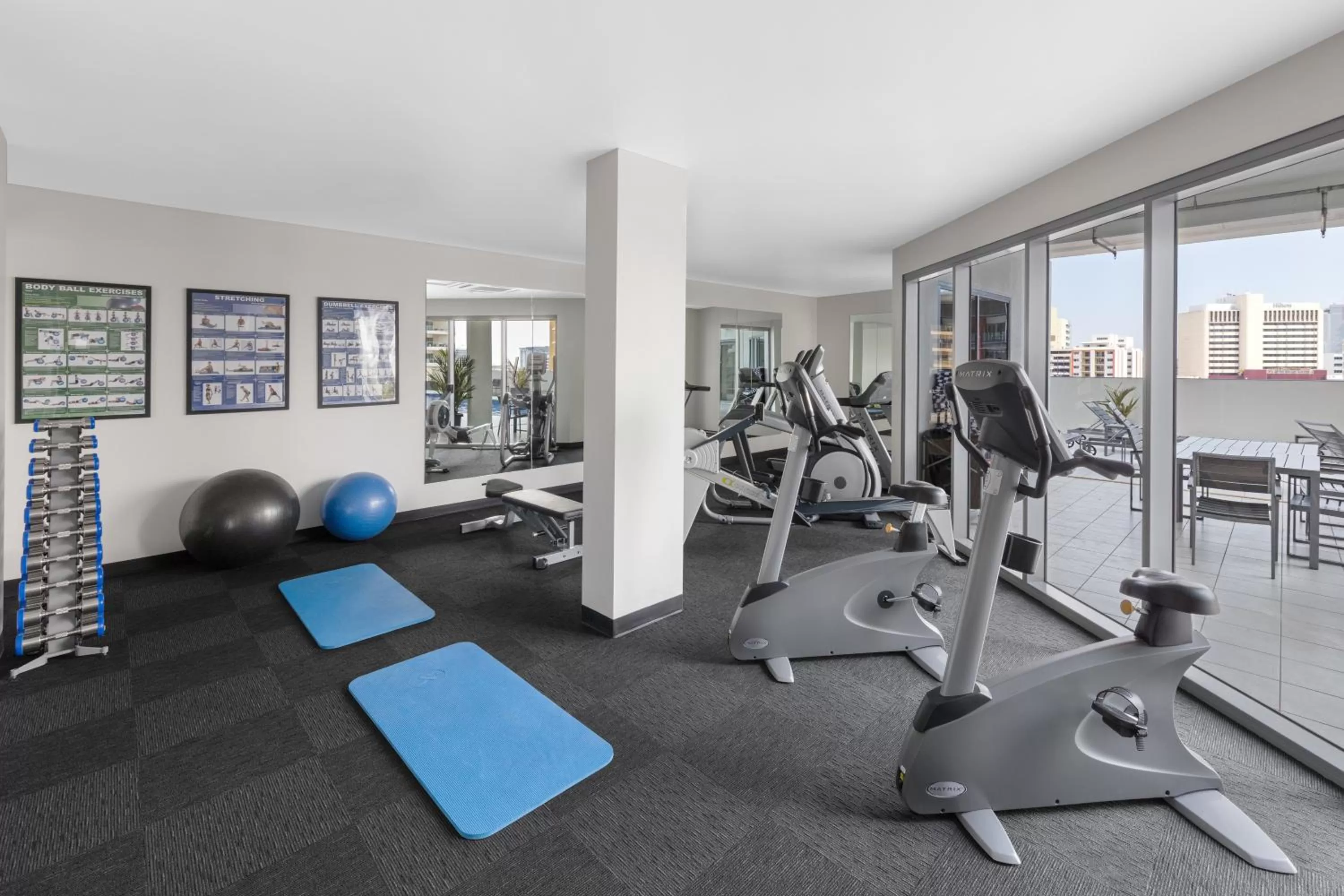 Fitness centre/facilities in Oaks Darwin Elan Hotel