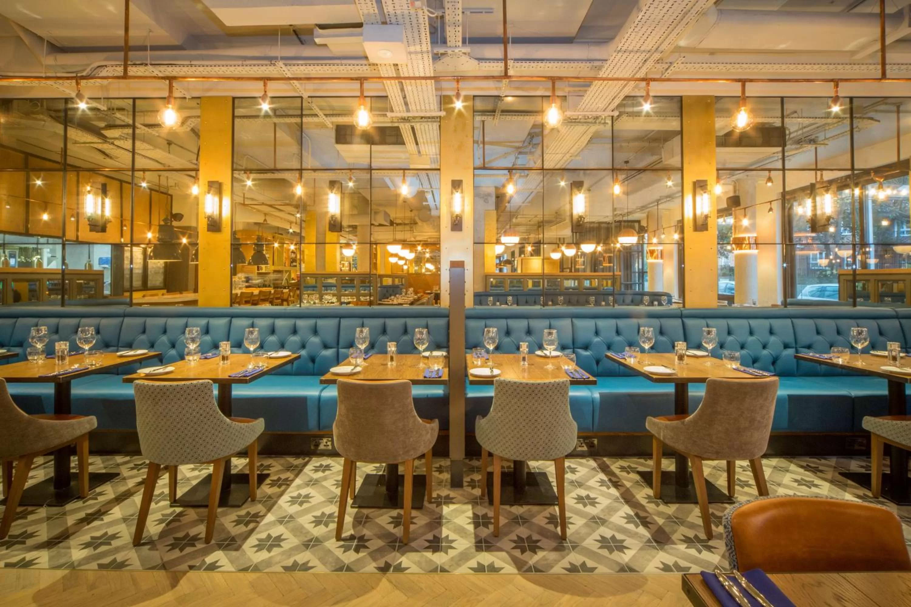 Restaurant/places to eat in DoubleTree by Hilton London Kingston Upon Thames