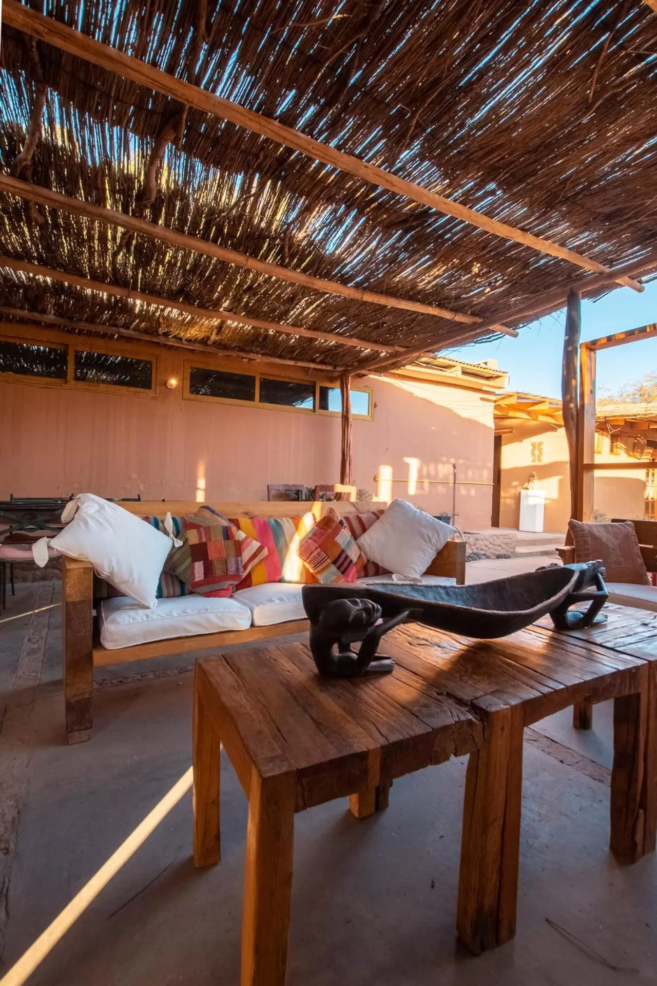 Patio in Hotel Pat'ta Hoiri