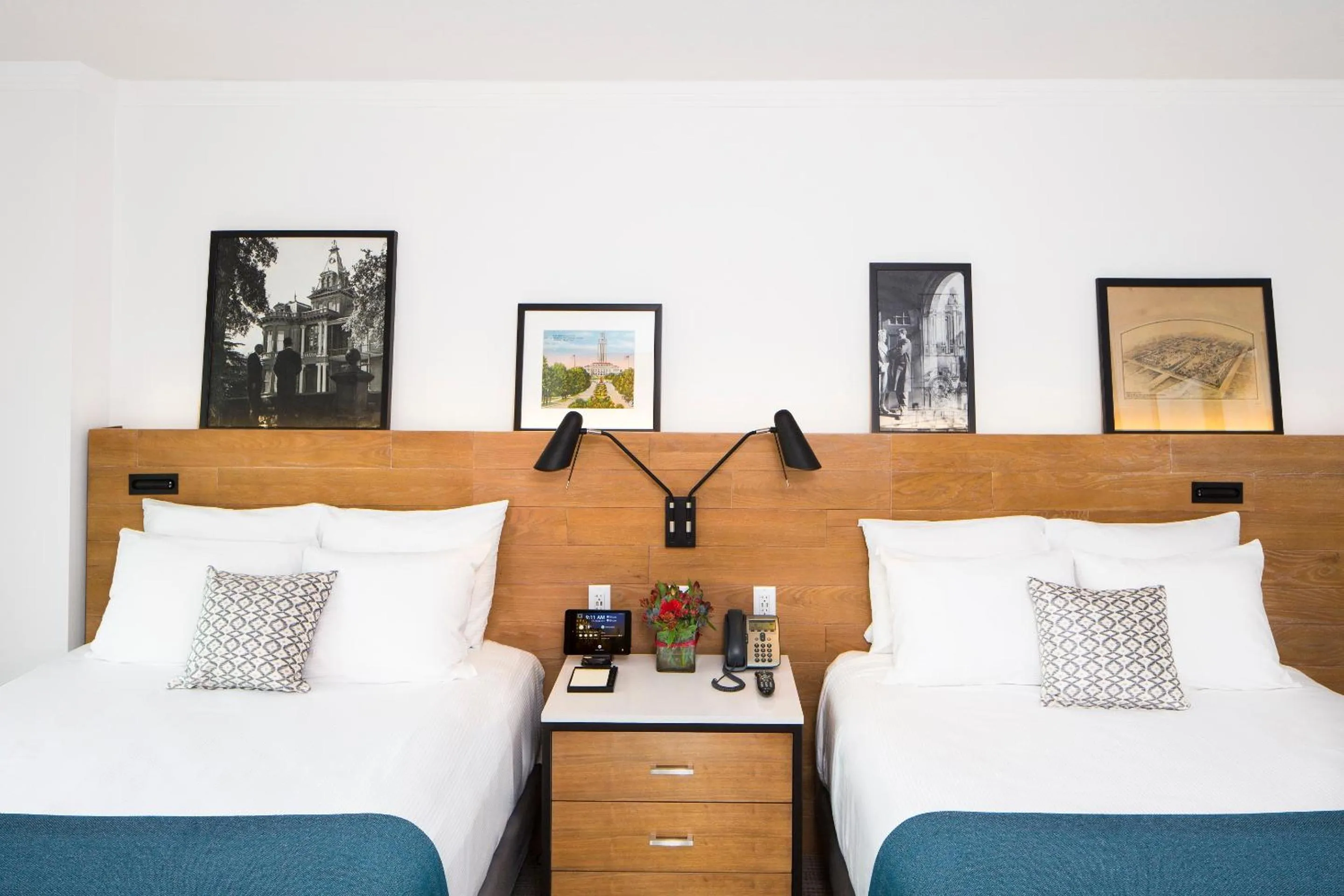 Bed in AT&T Hotel & Conference Center