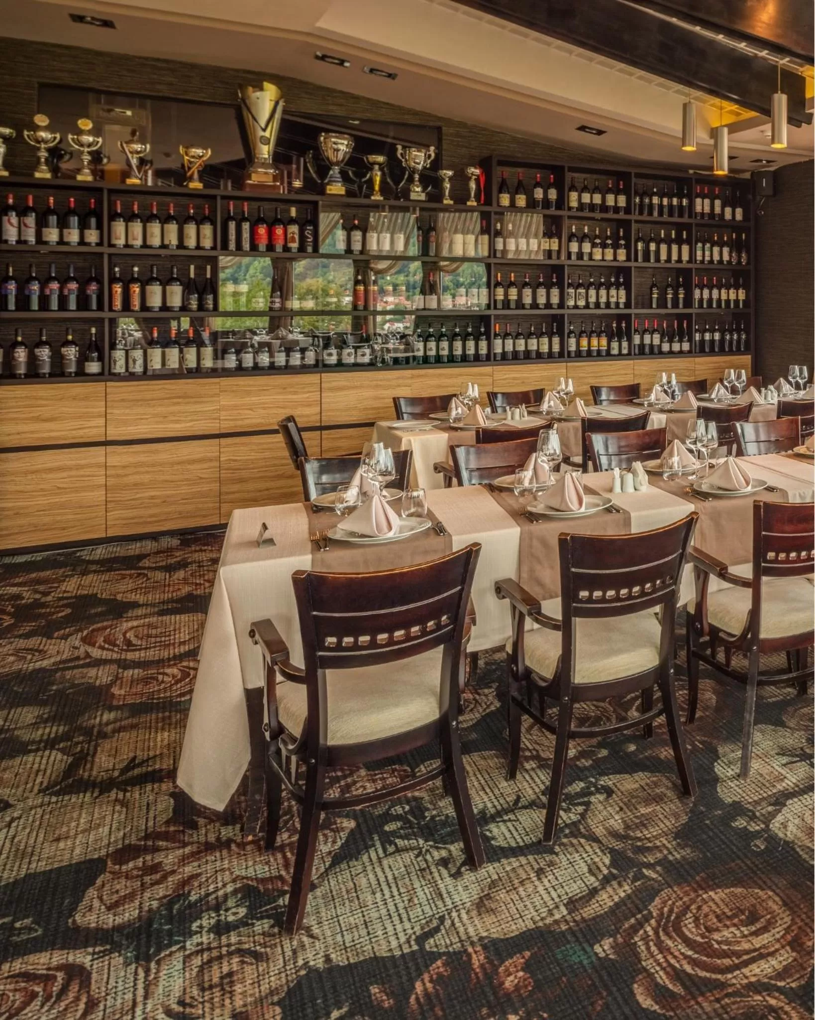 Restaurant/places to eat in Hotel Belvedere