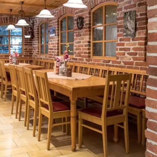 Restaurant/places to eat in Gasthaus Paulus