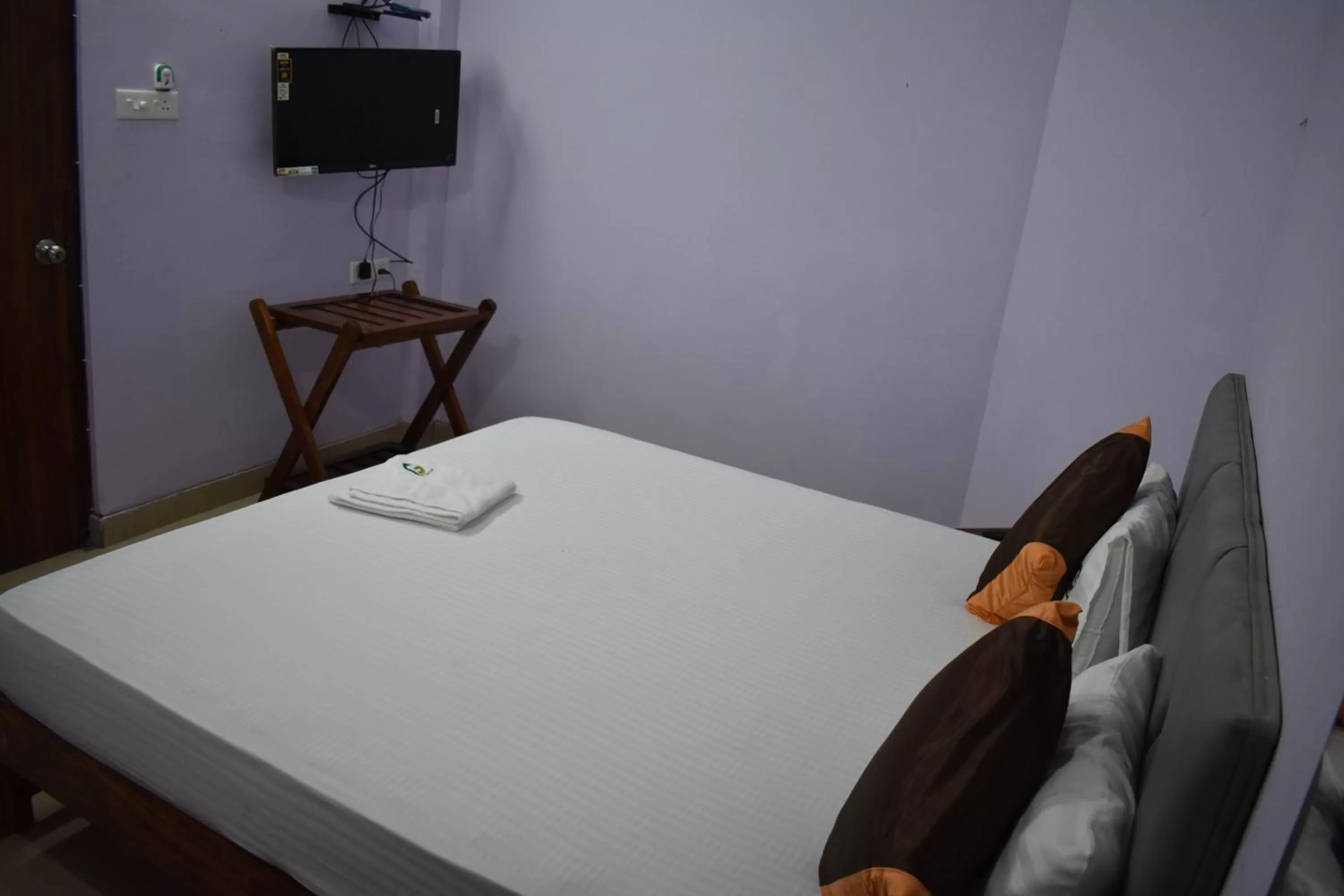 Bedroom, Bed in HOTEL PURI GREENS