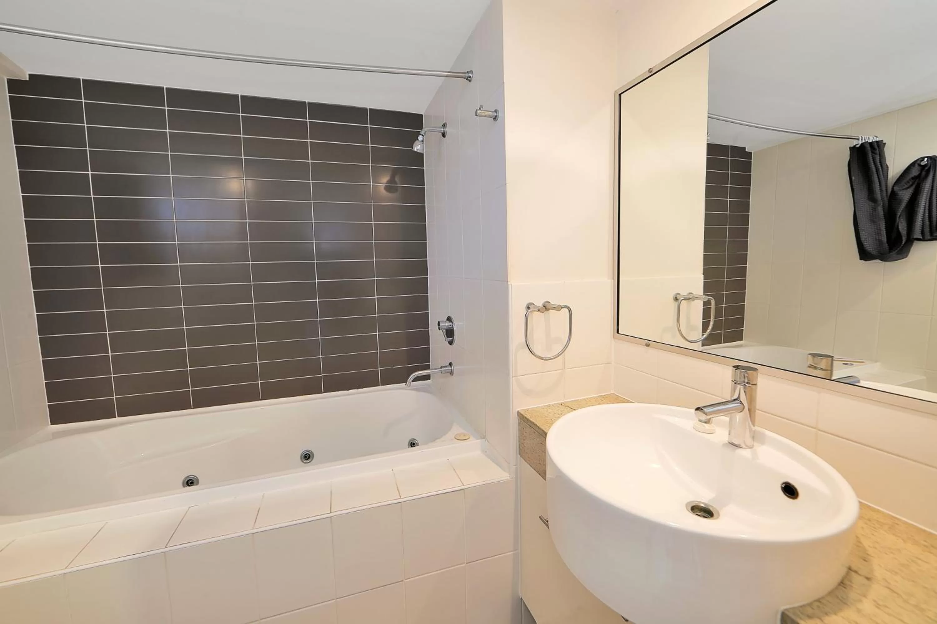 Hot Tub in The Point Resort