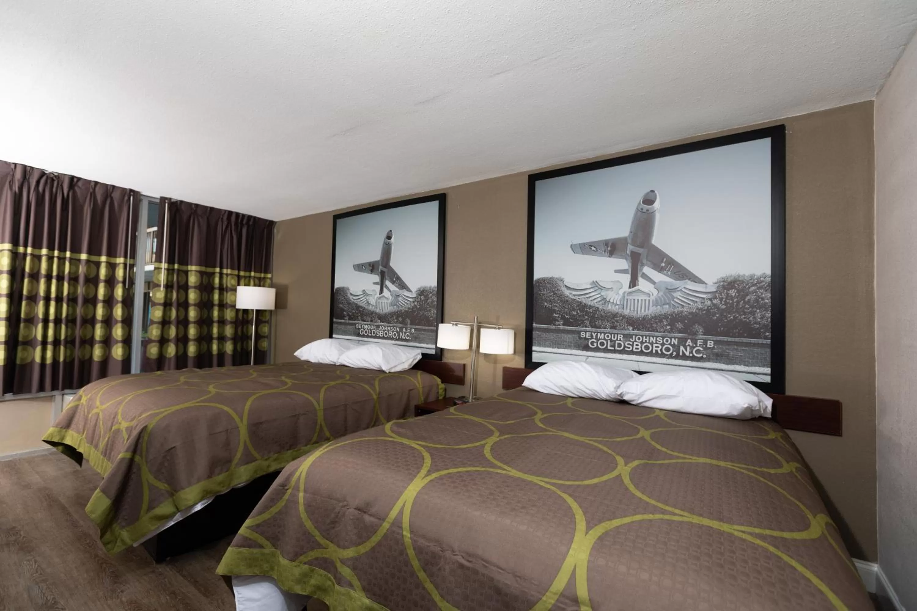 Bedroom, Bed in Super 8 by Wyndham Goldsboro