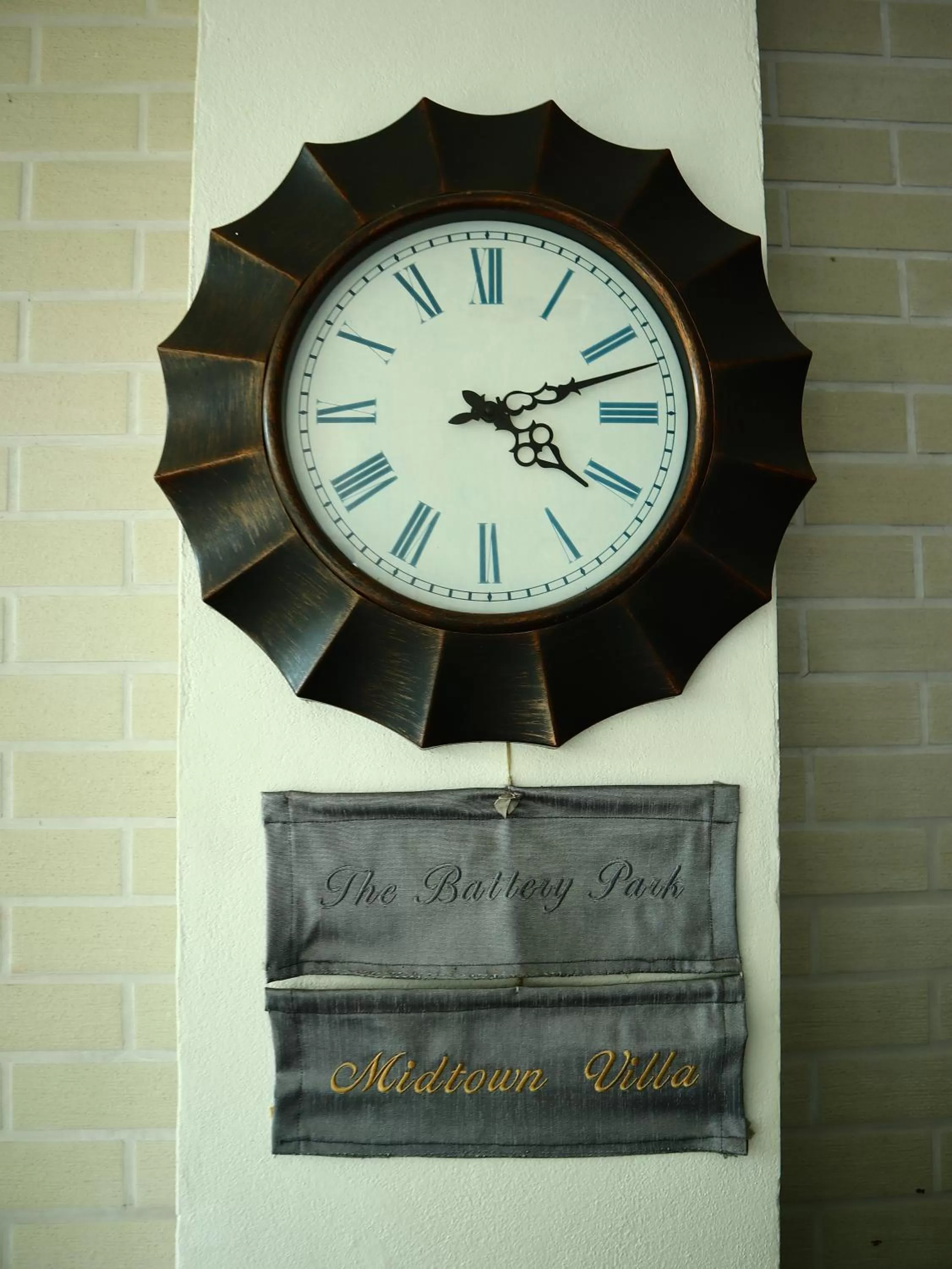 Communal lounge/ TV room, Logo/Certificate/Sign/Award in The Battery Park Midtown Boutique