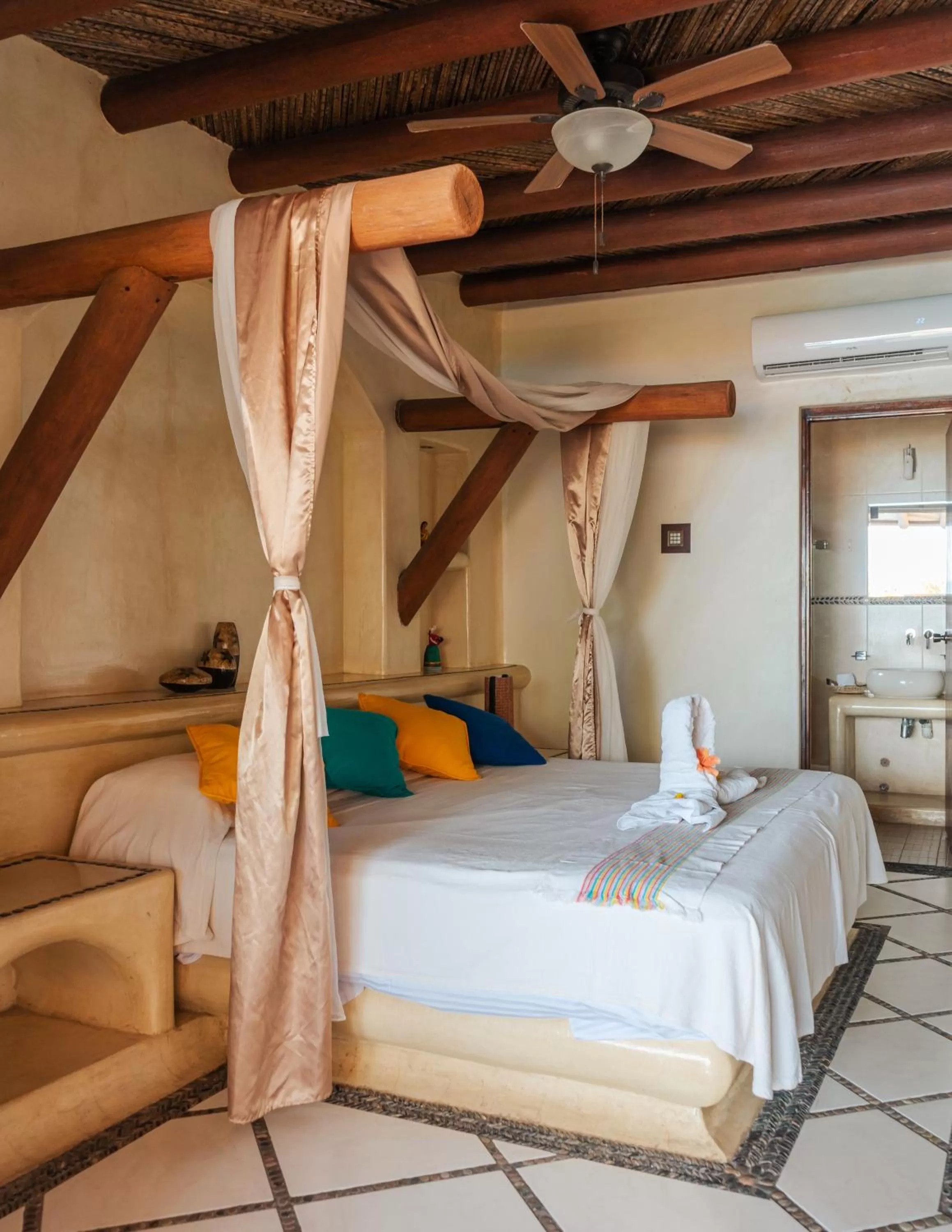 Photo of the whole room, Bed in Arena Suites