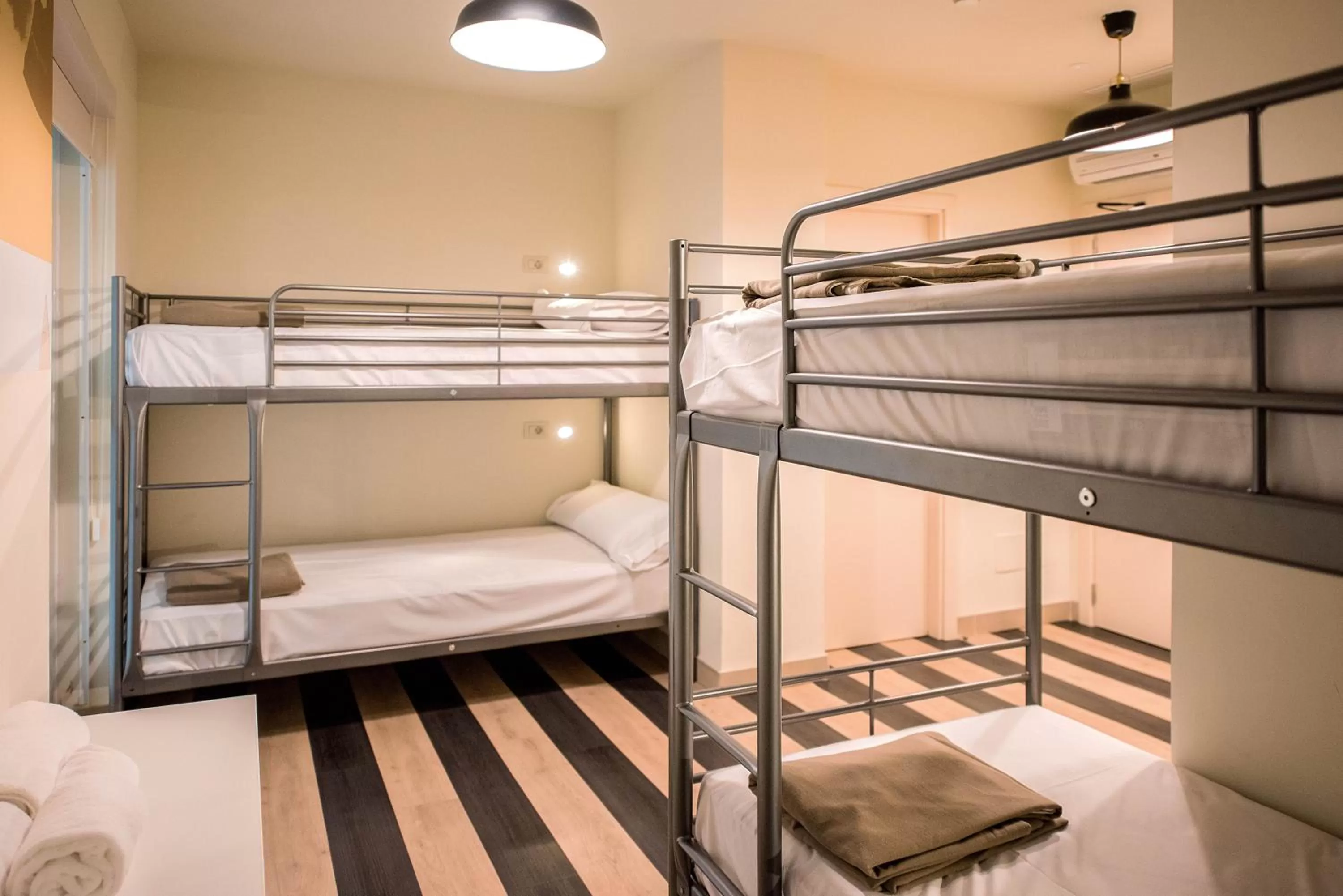 Bed in room Select Sol