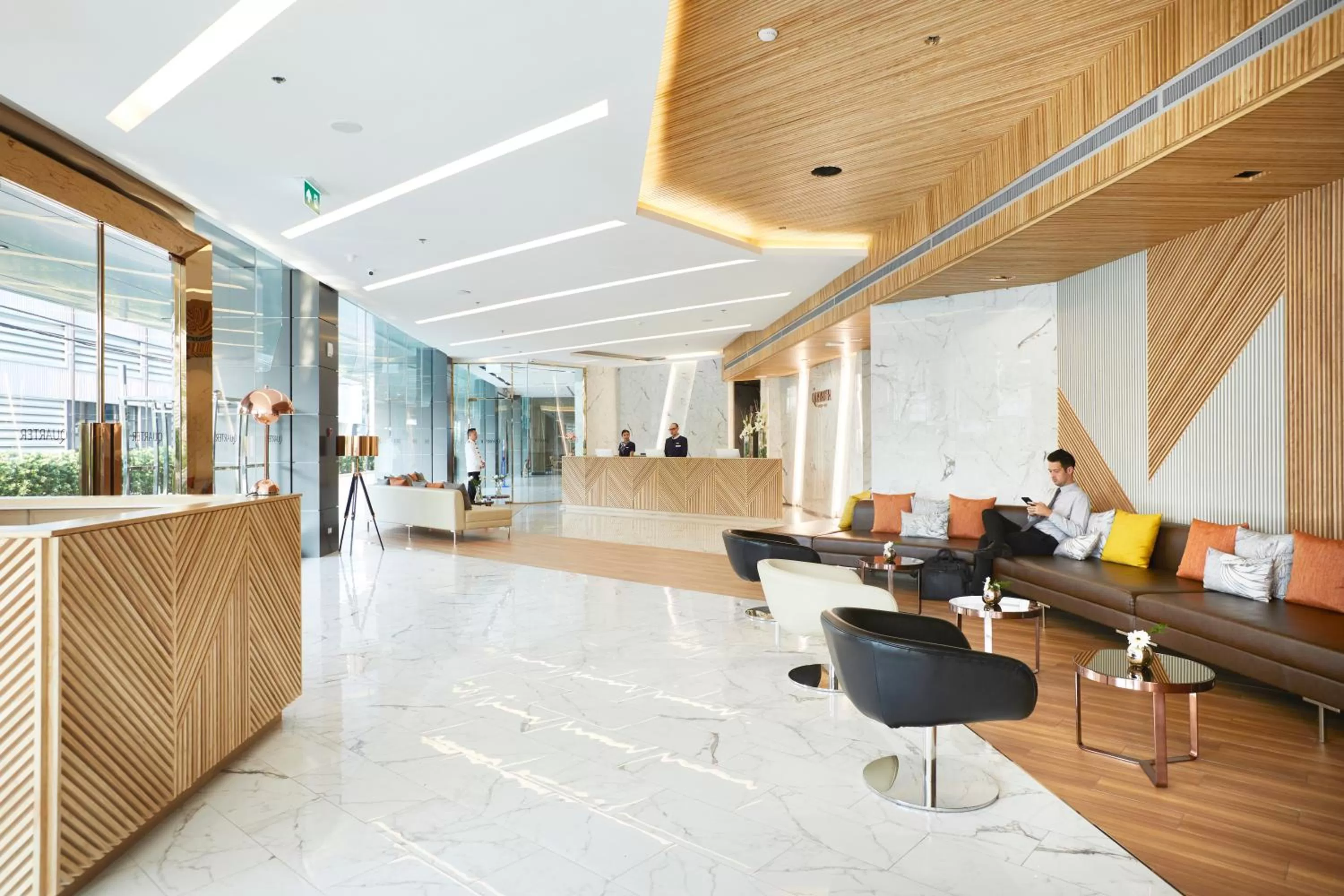 Lobby or reception in The Quarter Ari by UHG