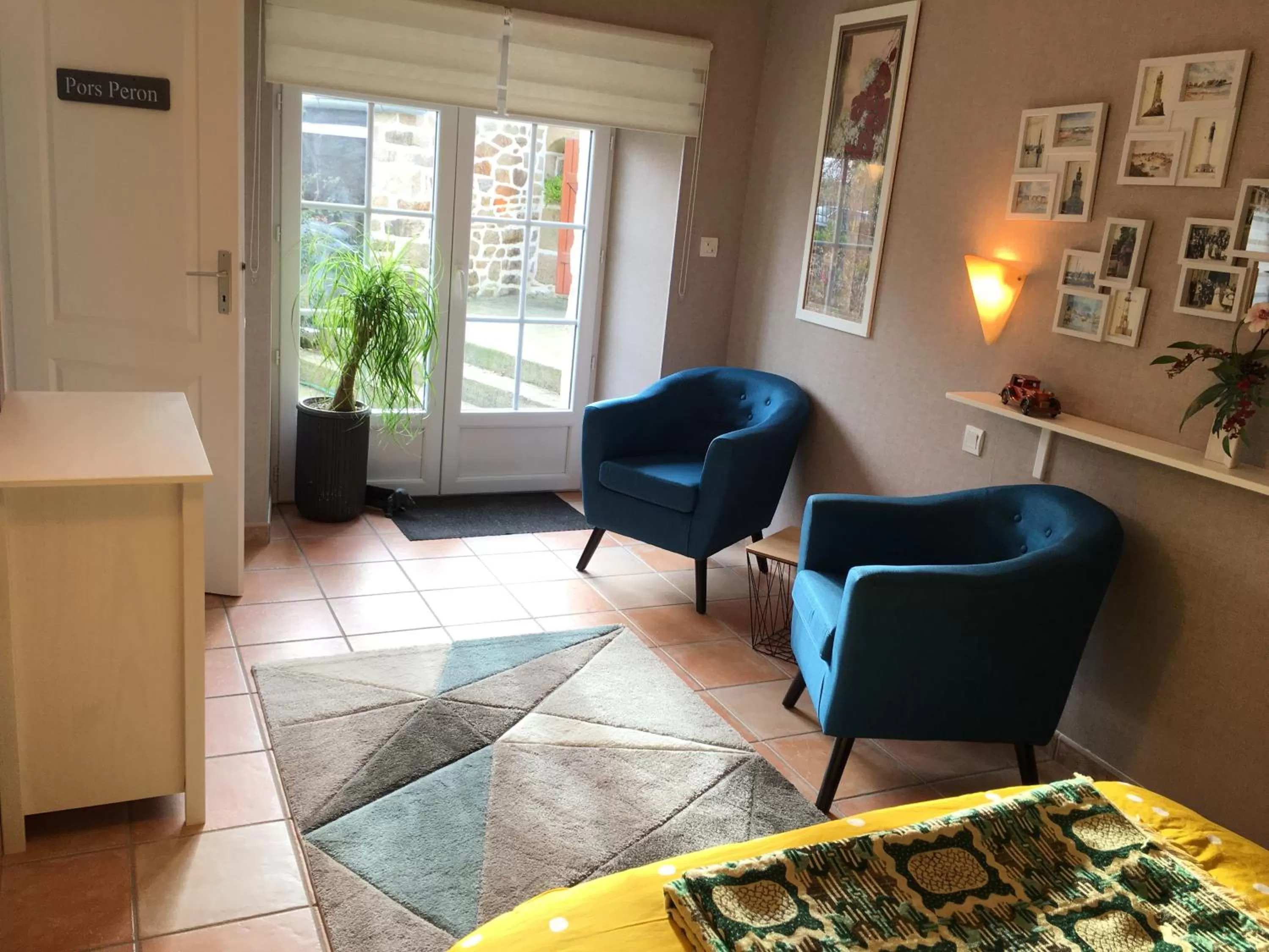 Photo of the whole room in La Ferme de Kérivoas