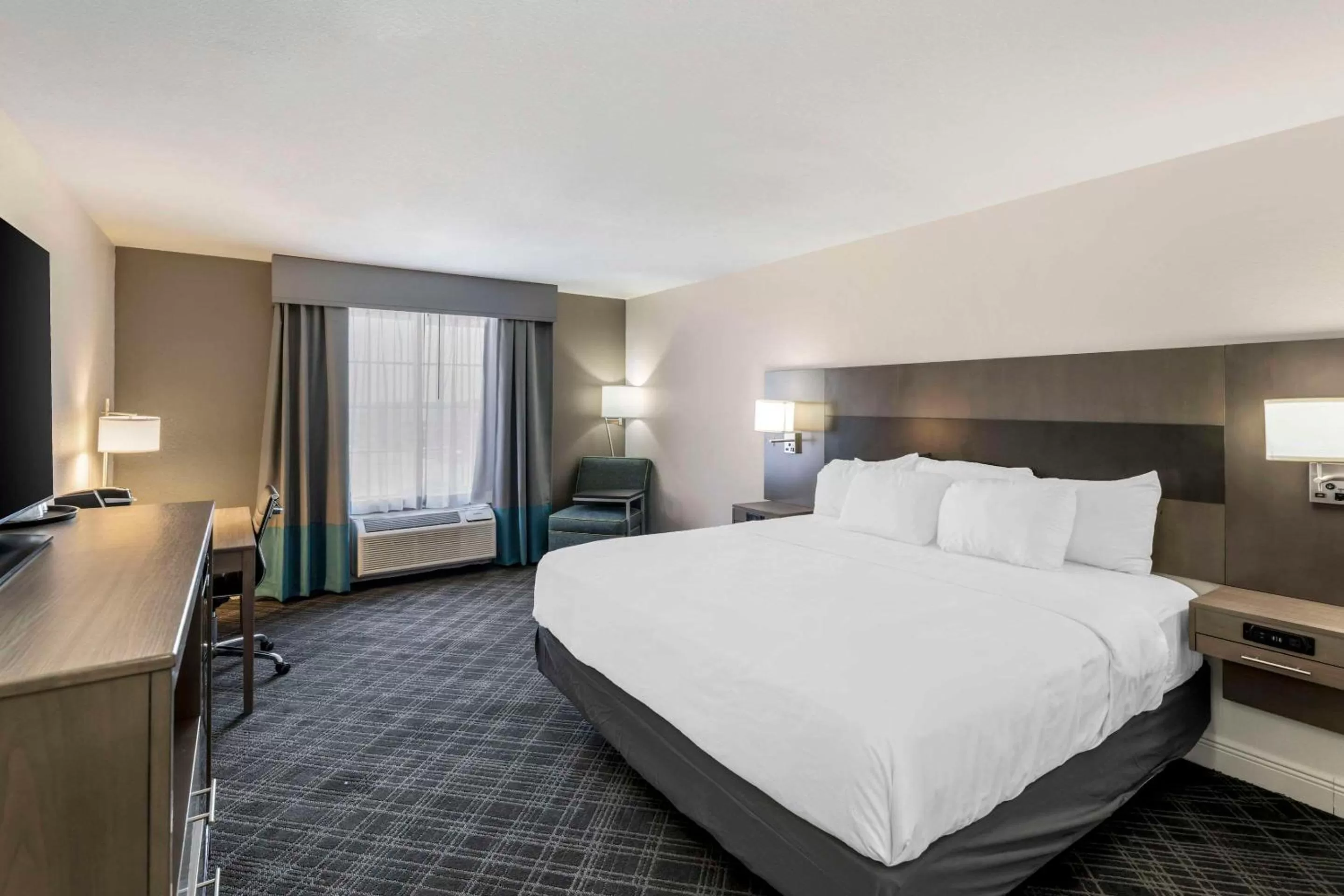 Bedroom, Bed in Comfort Inn & Suites Andrews