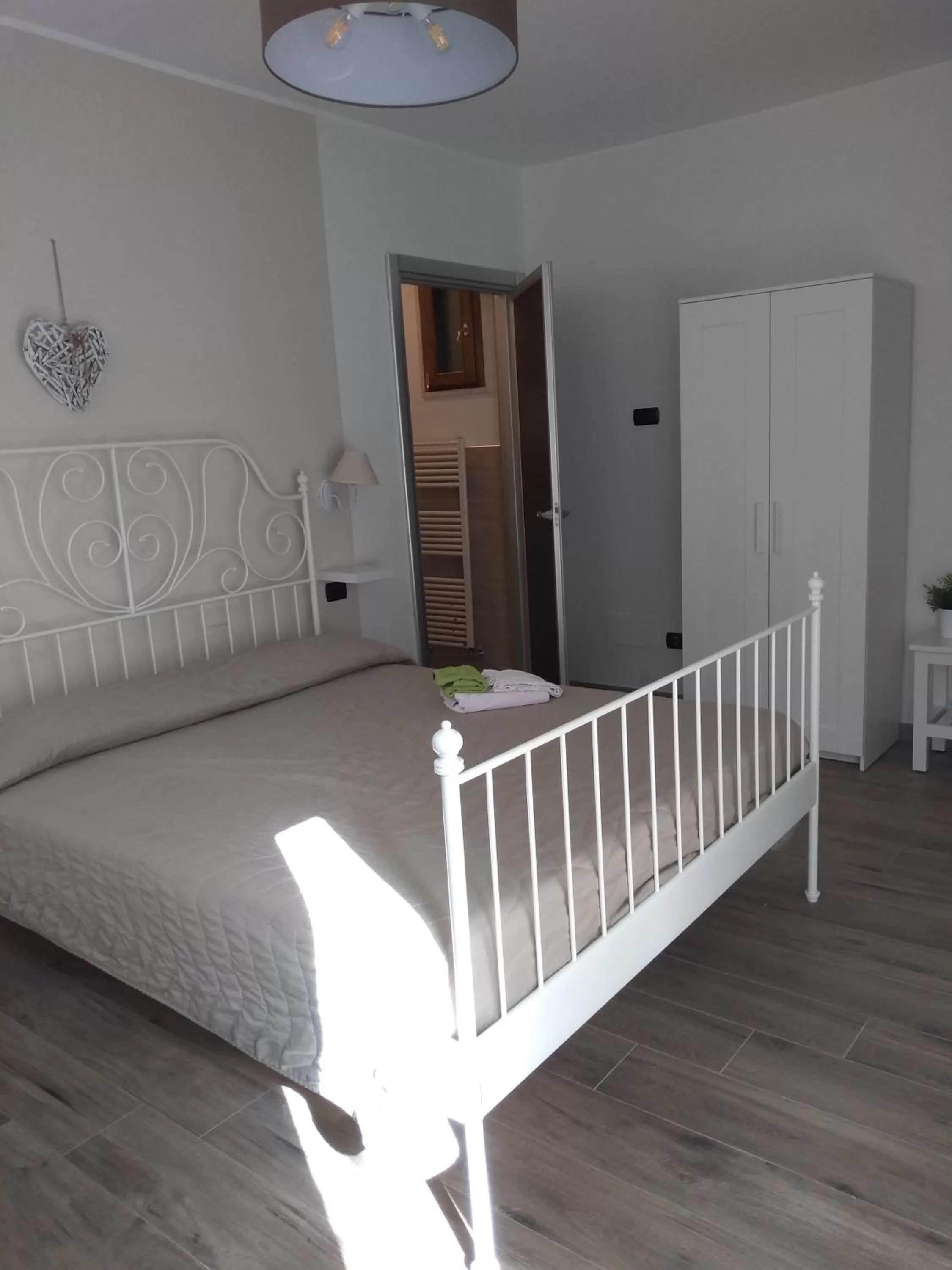 Bed in Le Mediterranee