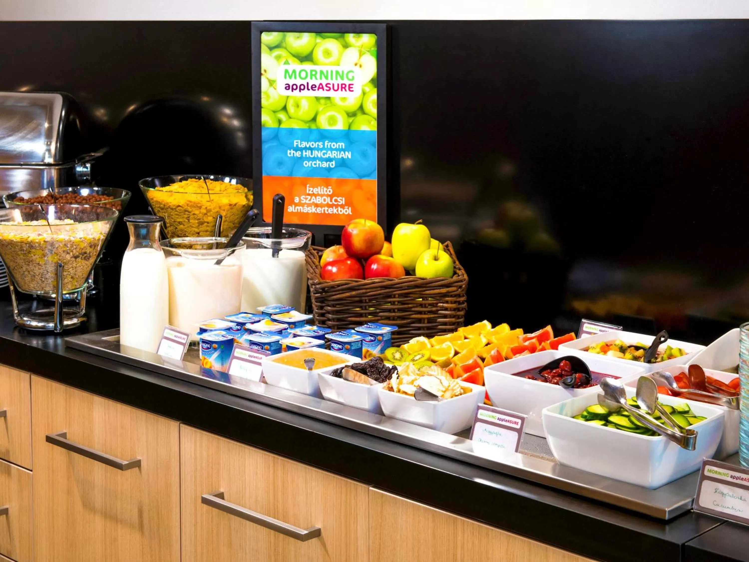 Restaurant/places to eat in Ibis Styles Budapest Center