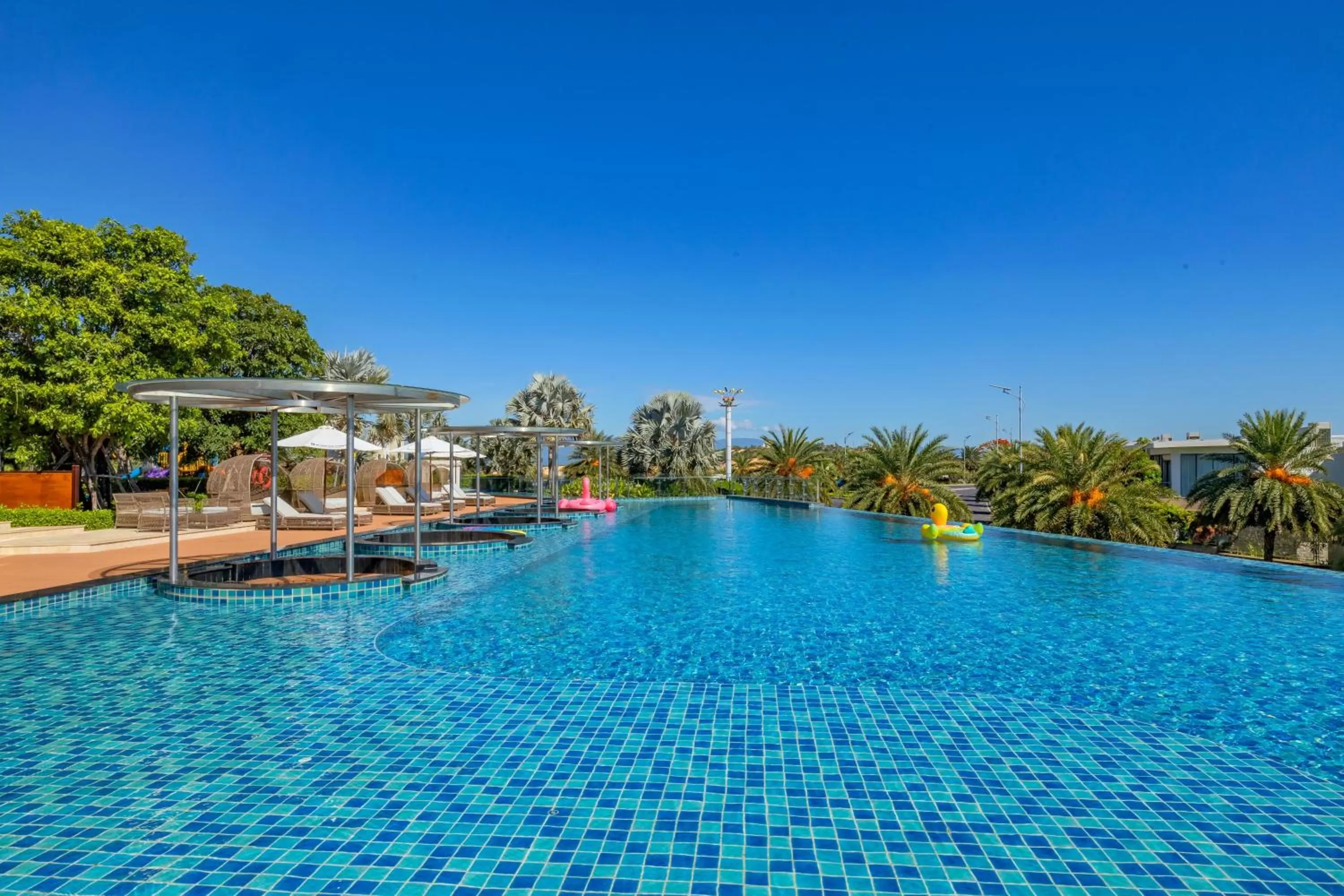 Swimming pool in Wyndham Grand KN Paradise Cam Ranh