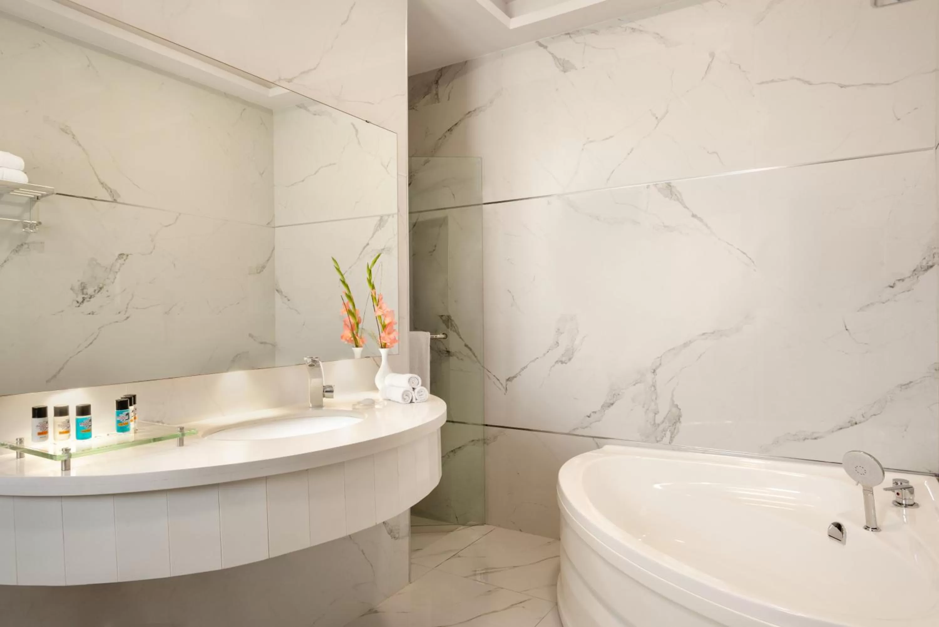 Ramada by Wyndham Lahore Gulberg II