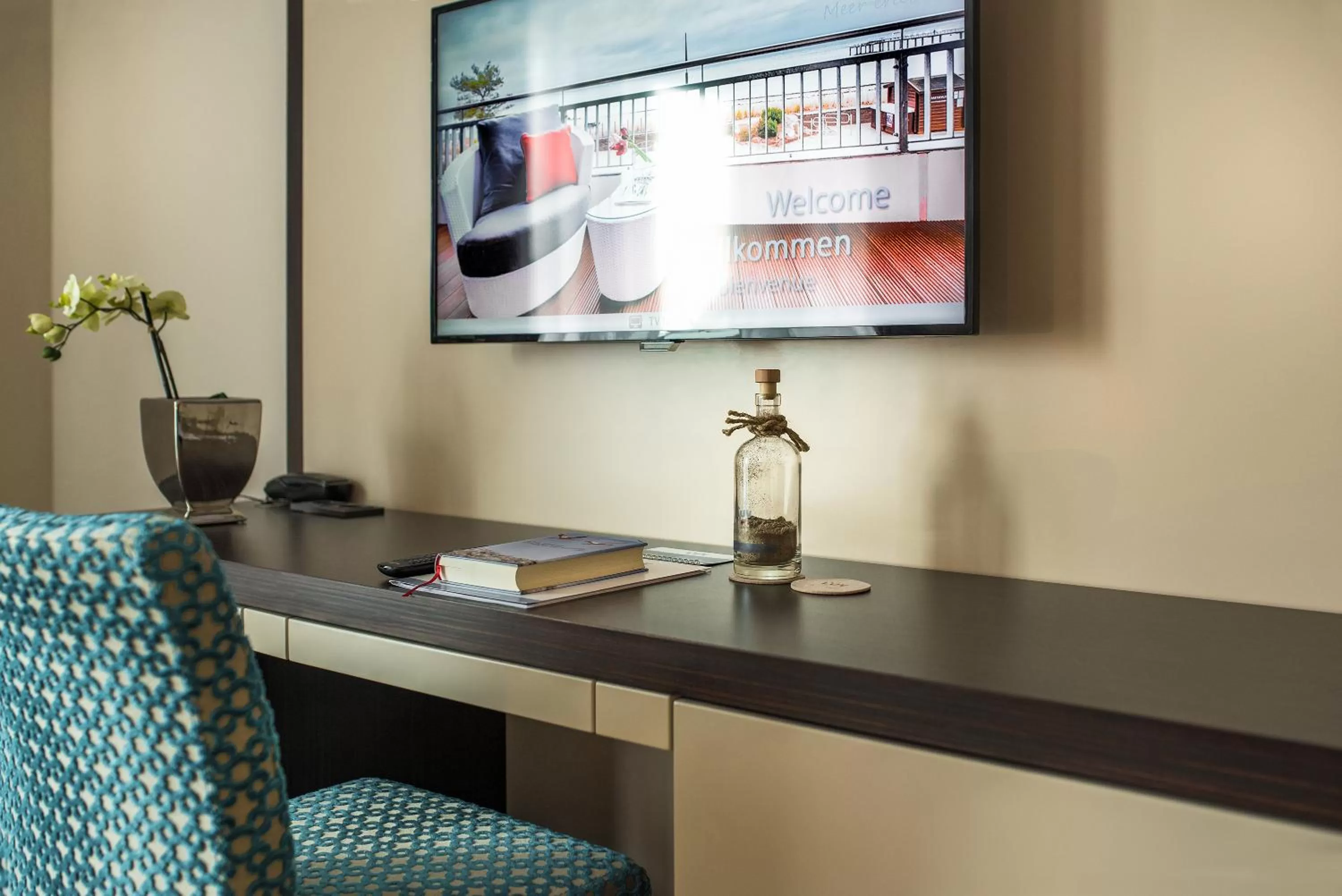 TV and multimedia in Strandhotel Luv