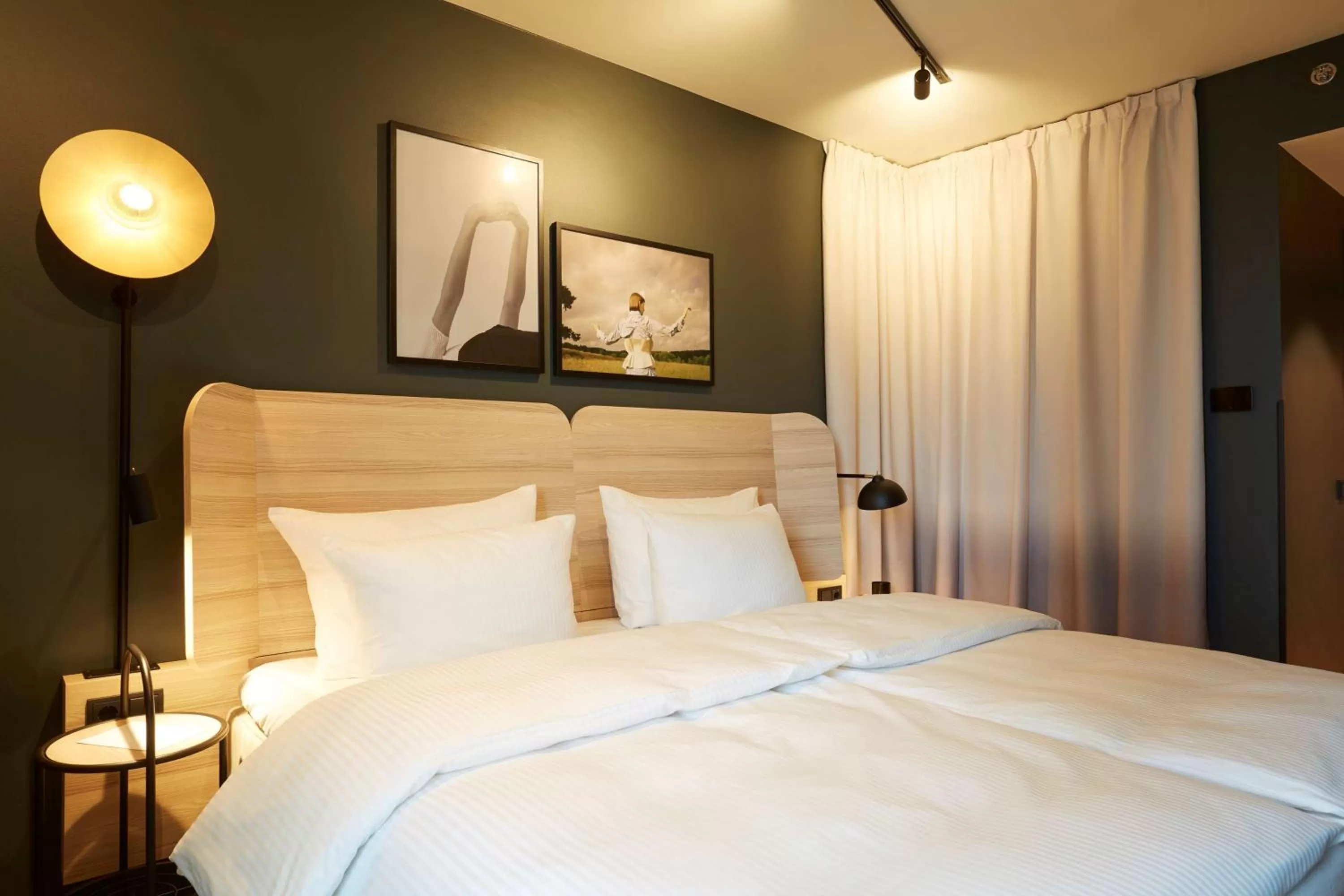 Bedroom, Bed in Scandic Frankfurt Hafenpark