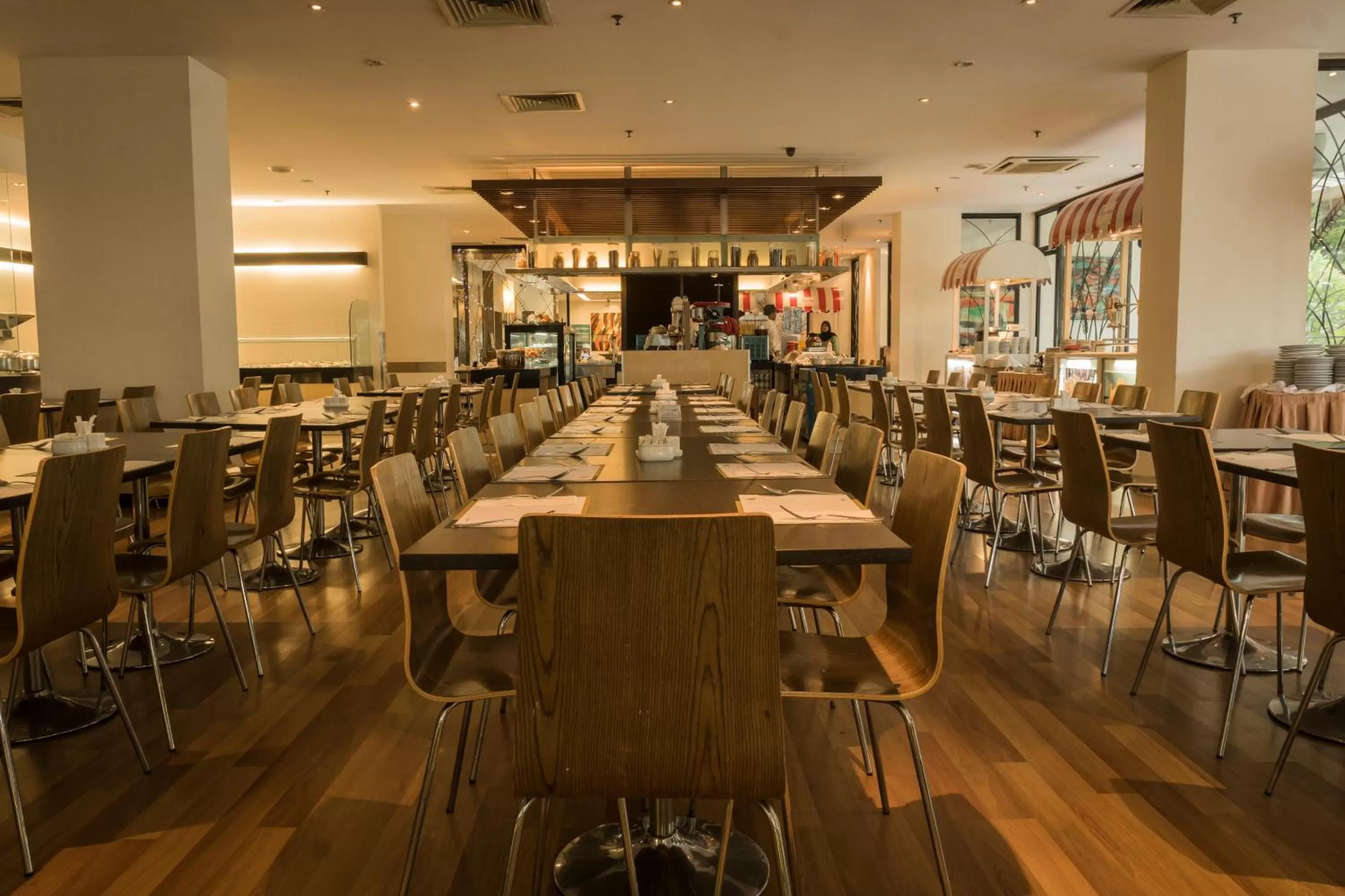 Restaurant/places to eat in The Jerai Hotel Alor Star