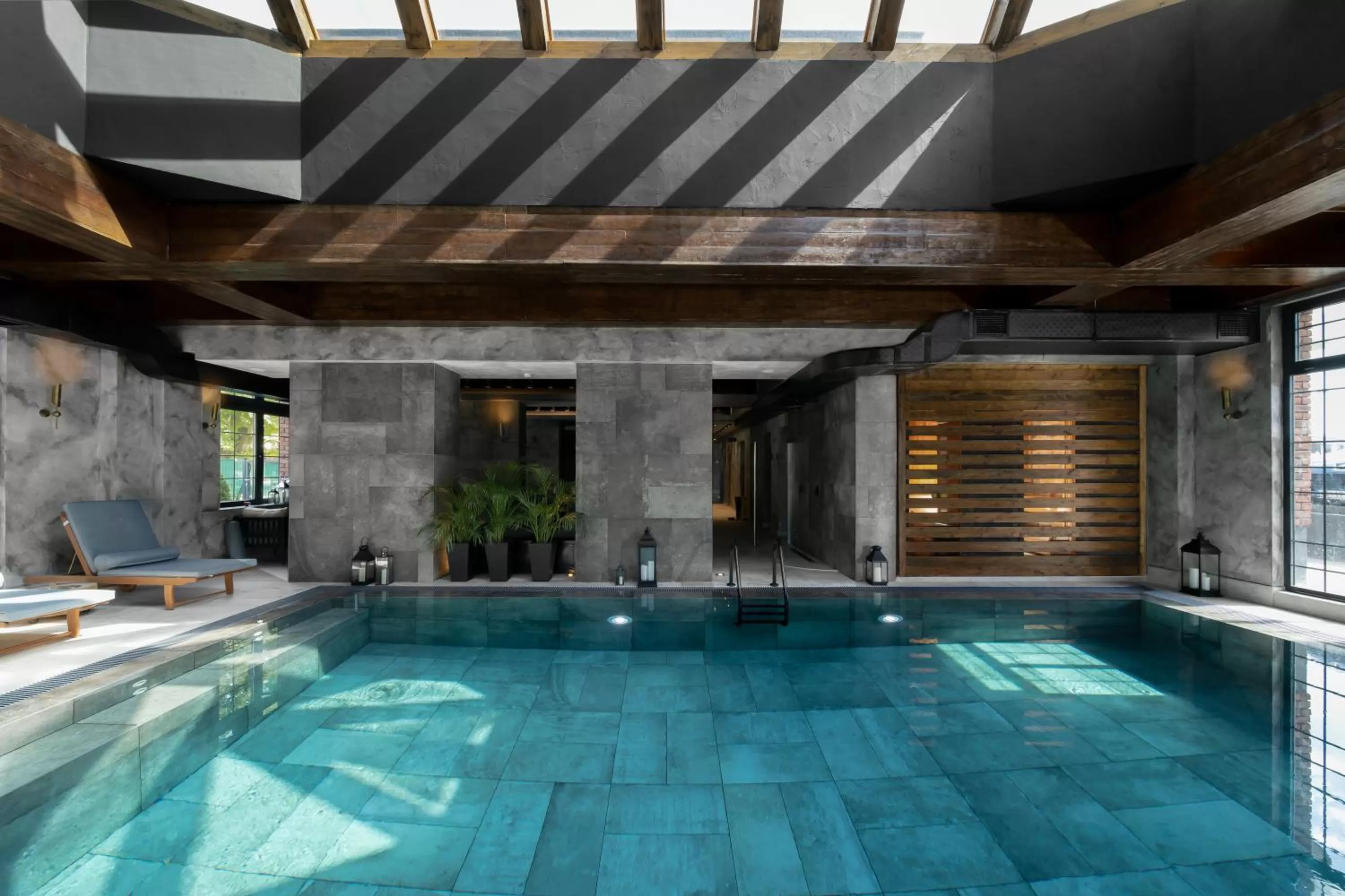 Swimming pool in Industrial 1853.