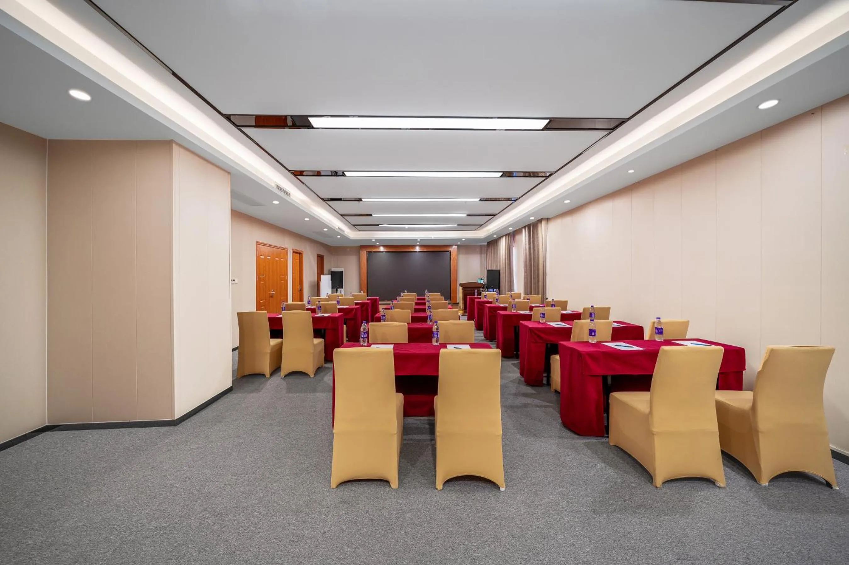 Meeting/conference room in Guangzhou Shi Liu Hotel