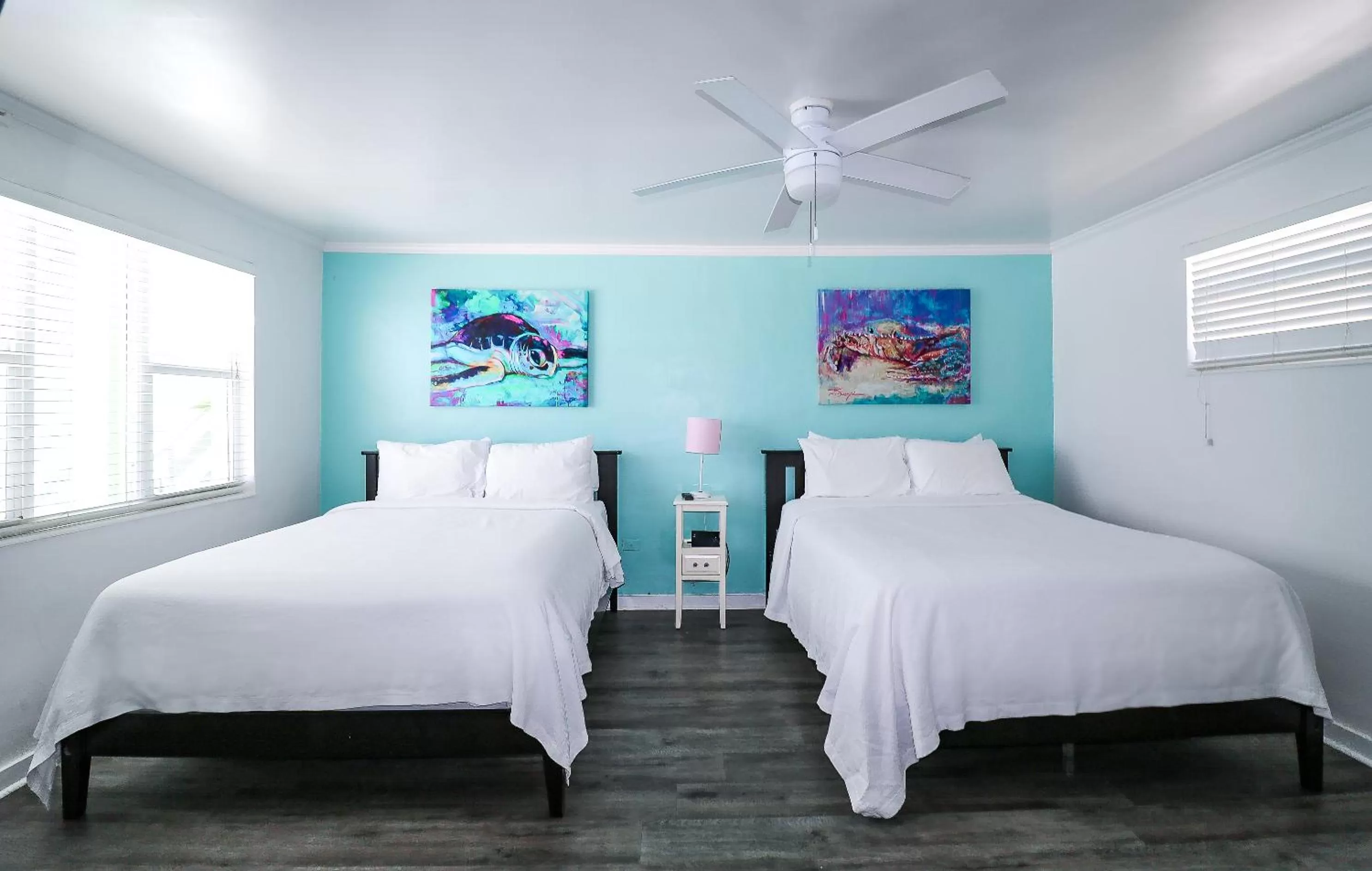 Bed in Drop Anchor Resort & Marina