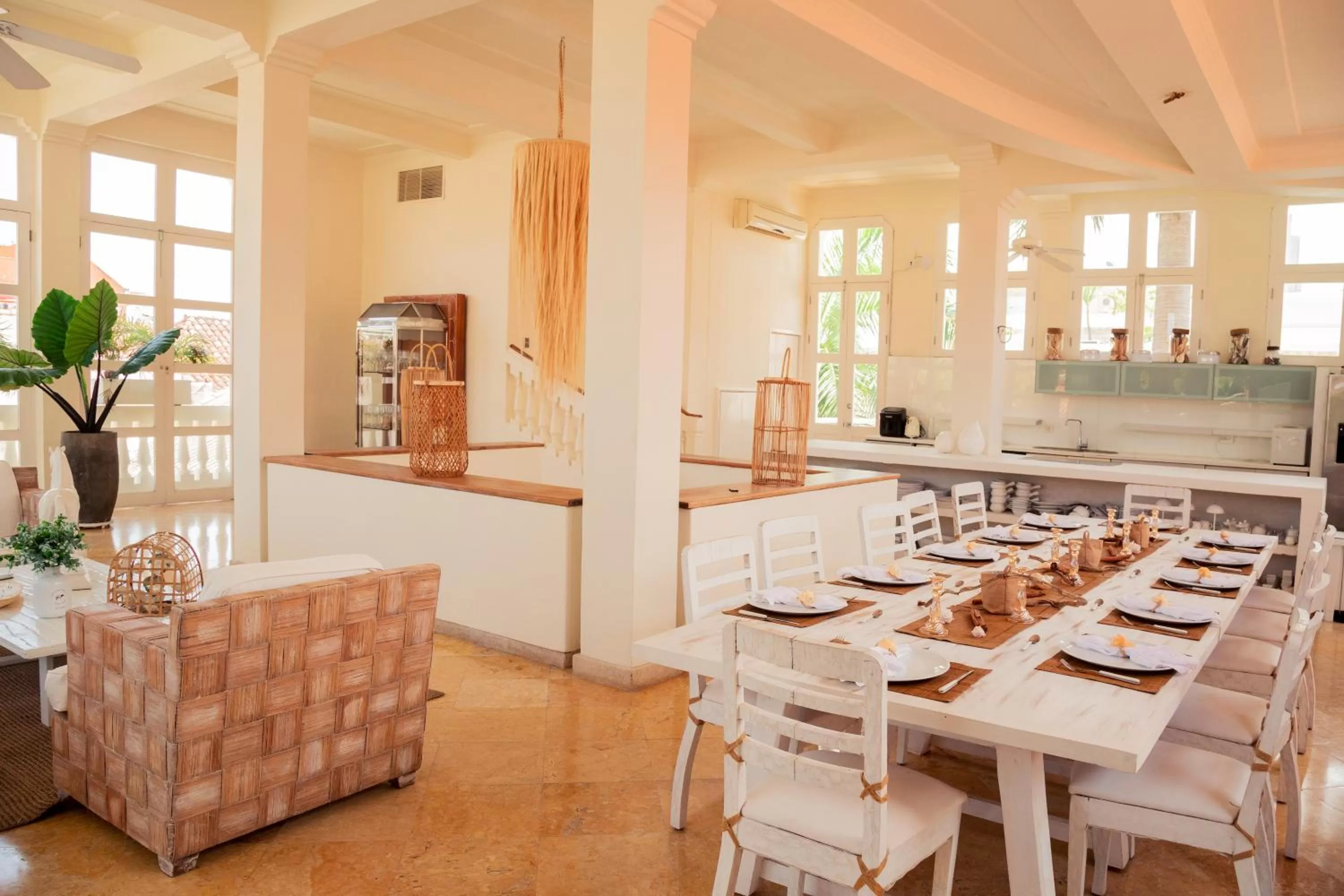 Restaurant/places to eat in Casa Diluca Cartagena Hotel Boutique