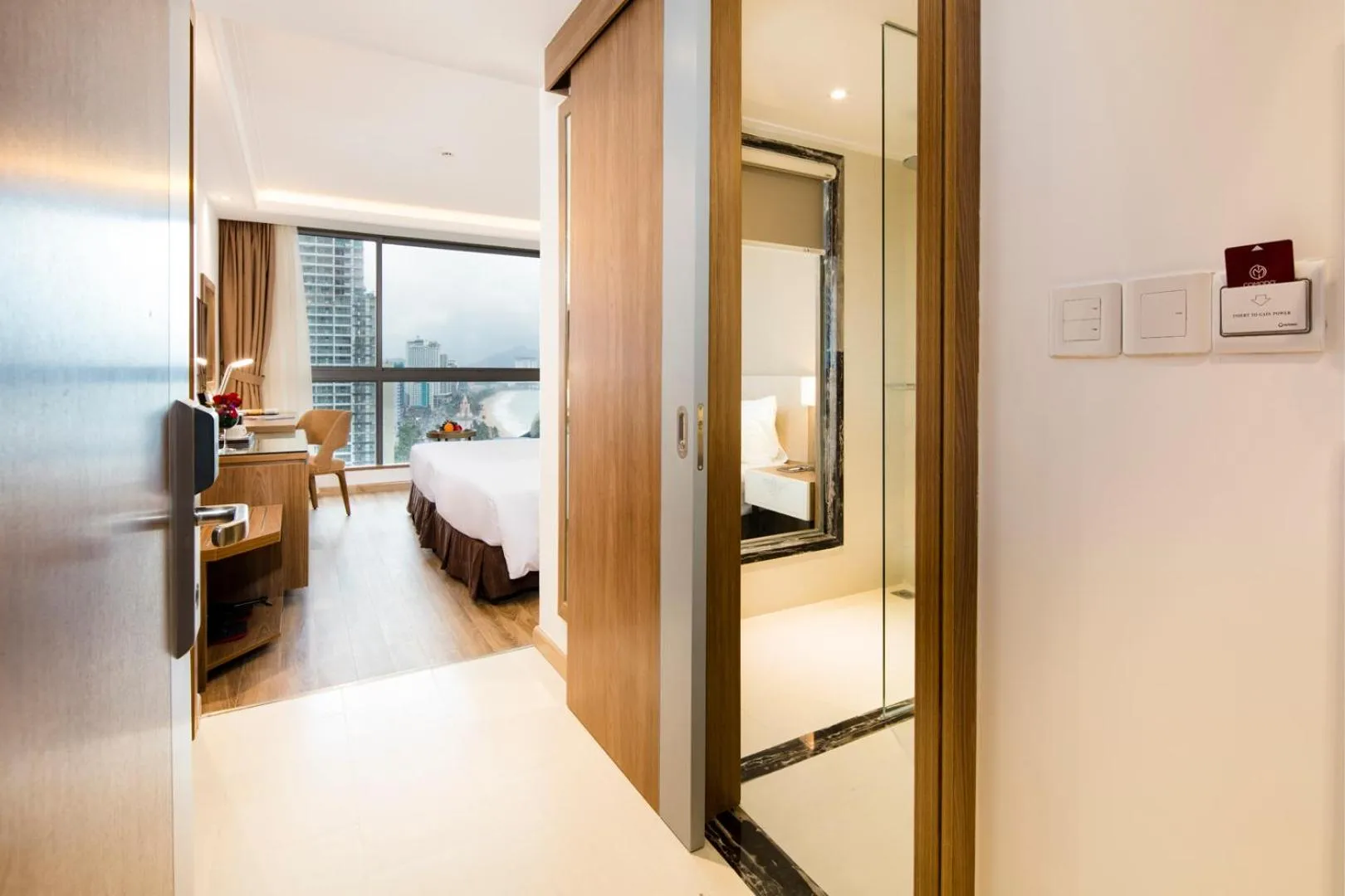 Coffee/tea facilities, Bed in Comodo Nha Trang Hotel