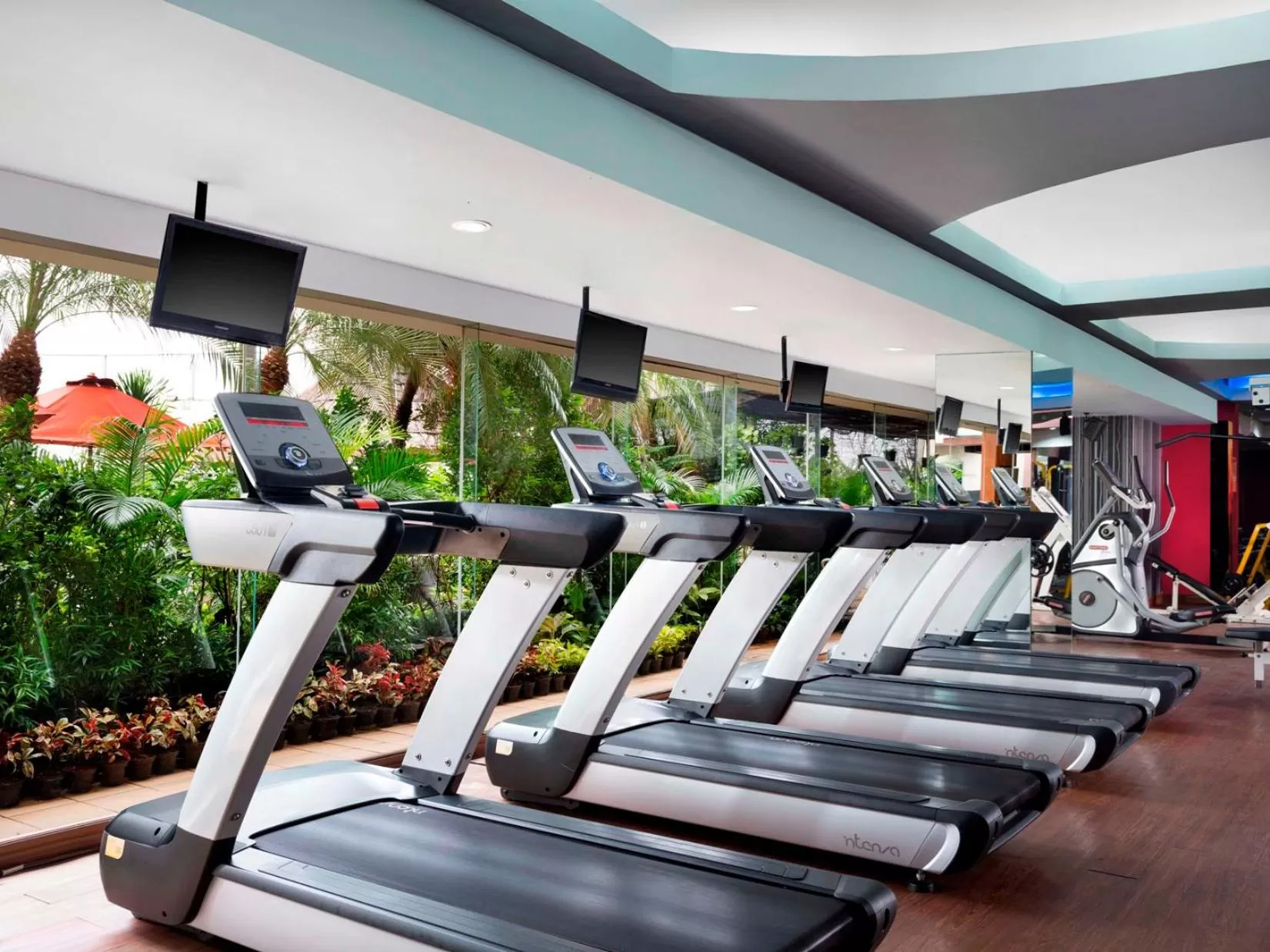 Fitness centre/facilities in Hotel Ciputra Jakarta managed by Swiss-Belhotel International