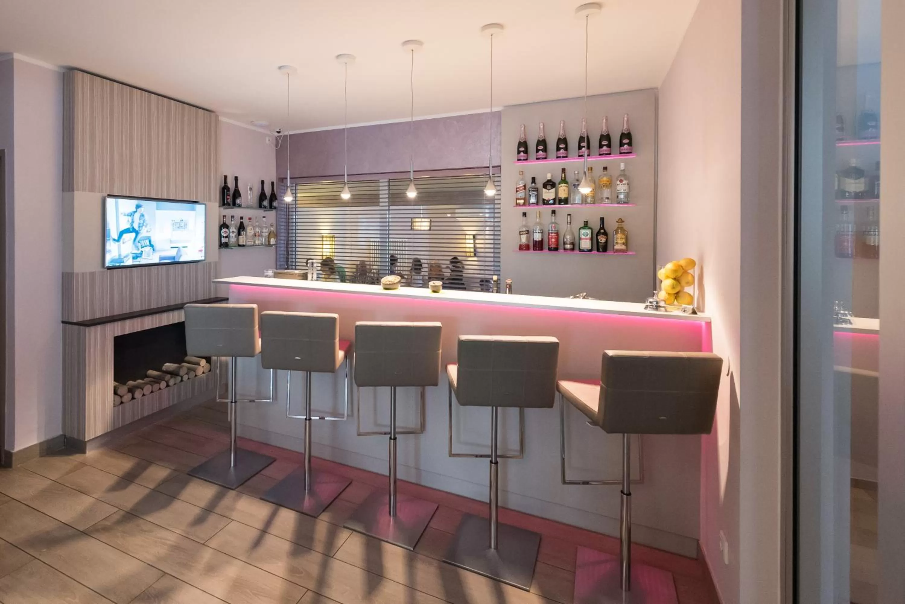 Lounge or bar in Hotel New Orly