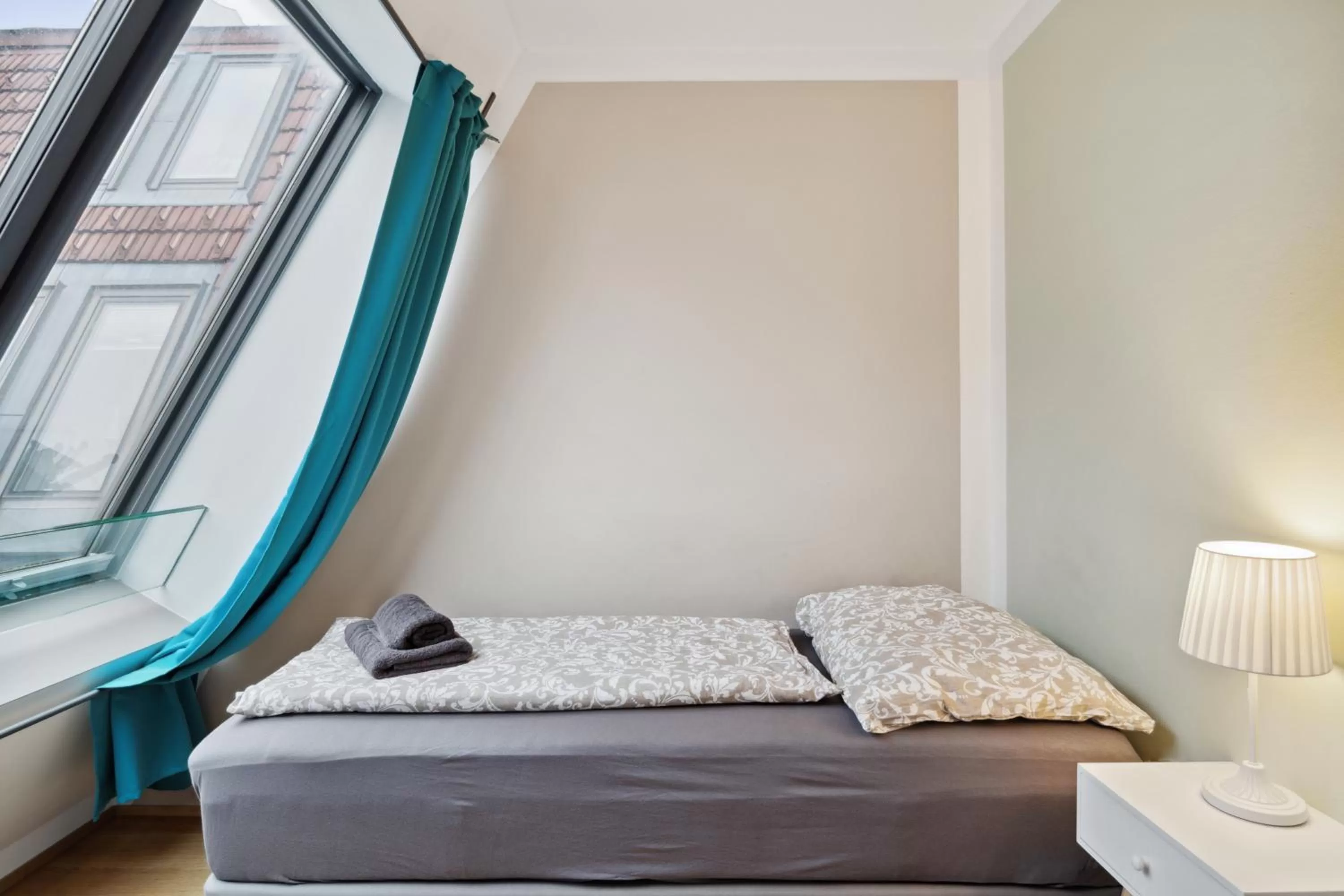 Bed in Florian's apartments in Mariahilf Vienna