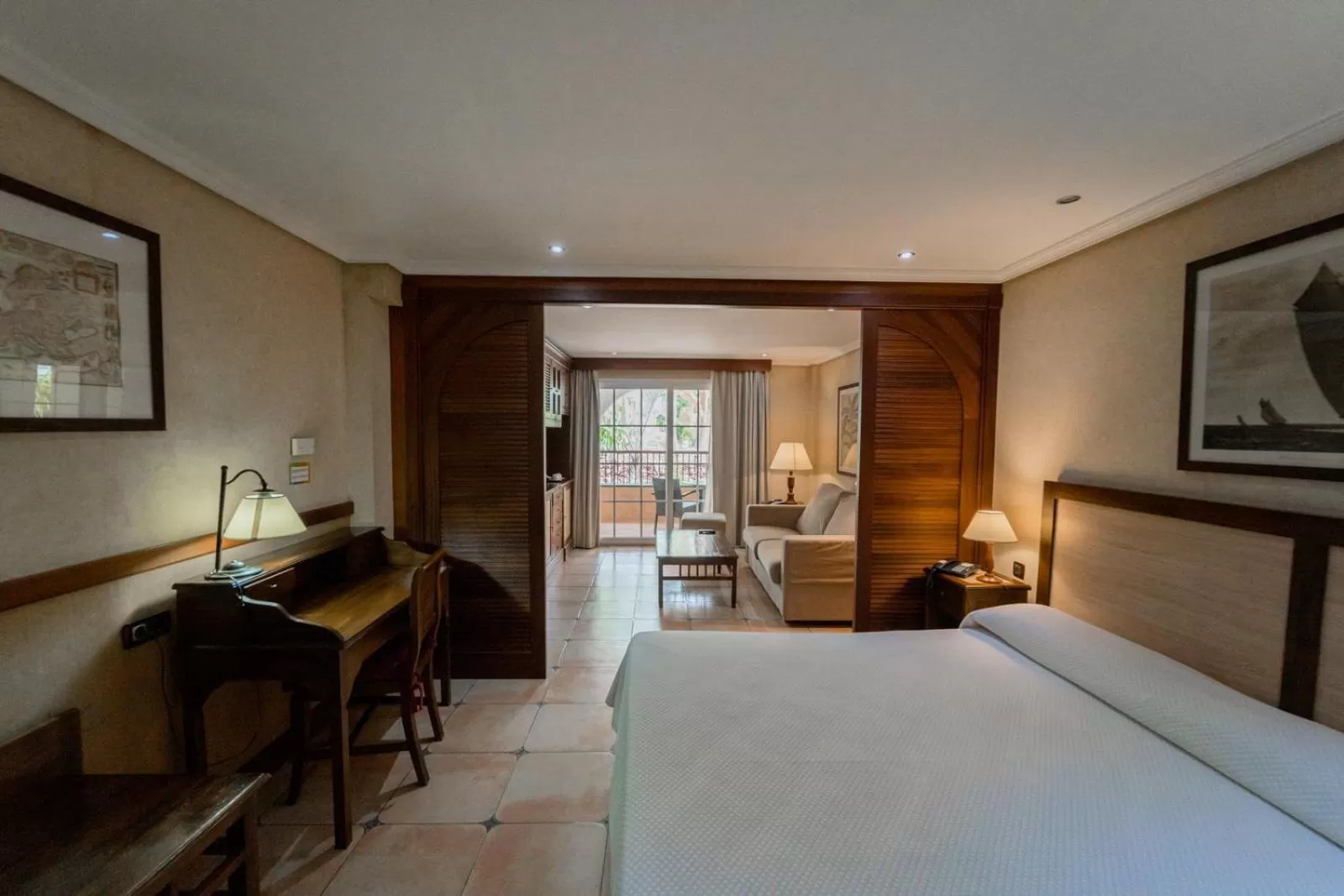 Photo of the whole room, Bed in Paradise Park Fun Lifestyle Hotel