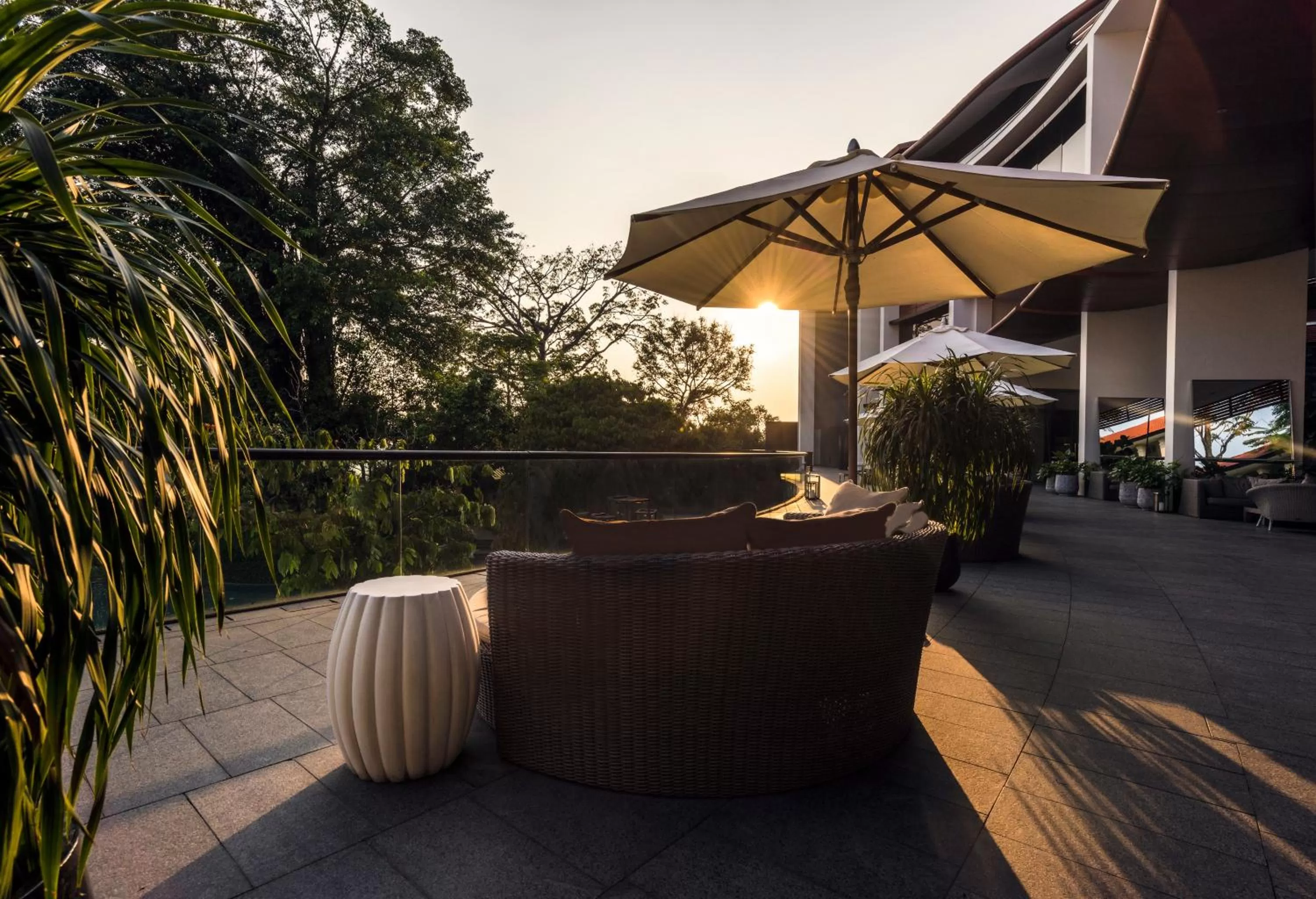 Lounge or bar in Capella Singapore