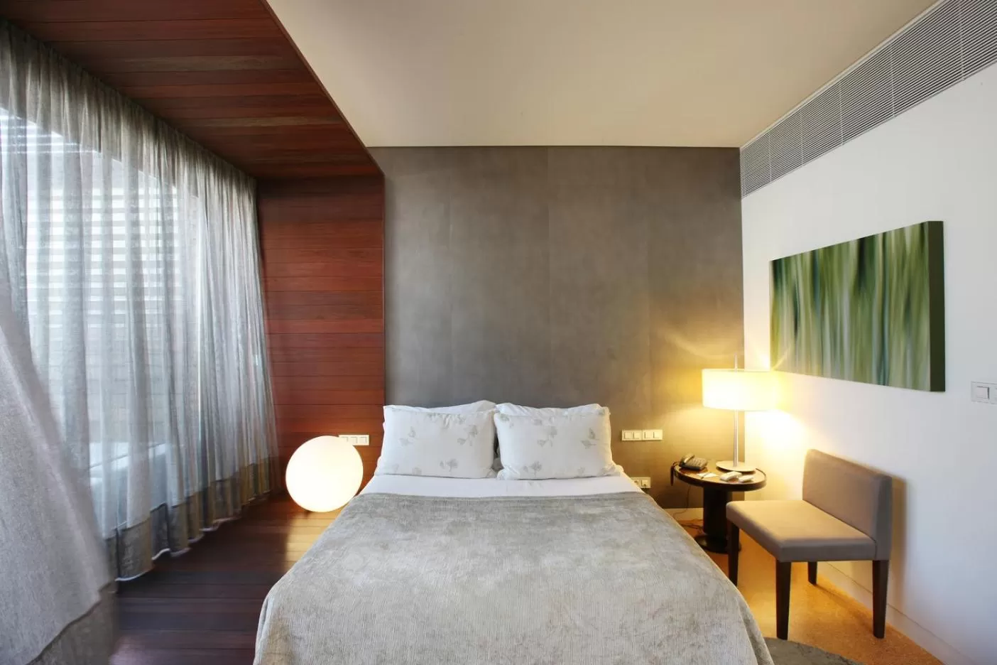 Photo of the whole room, Bed in Hotel Britania Art Deco - Lisbon Heritage Collection - Avenida