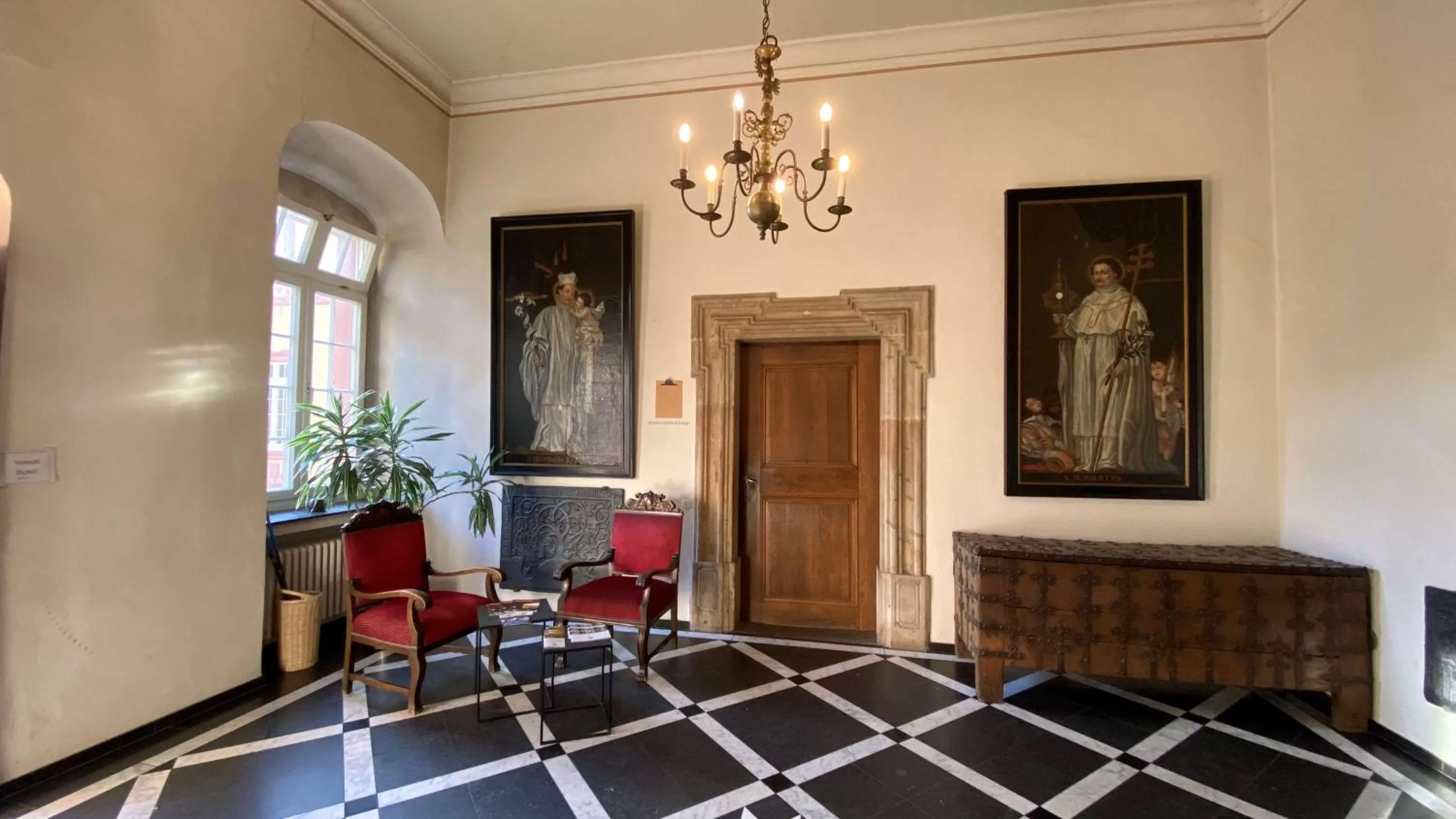 Lobby or reception in Kloster Steinfeld Gästehaus