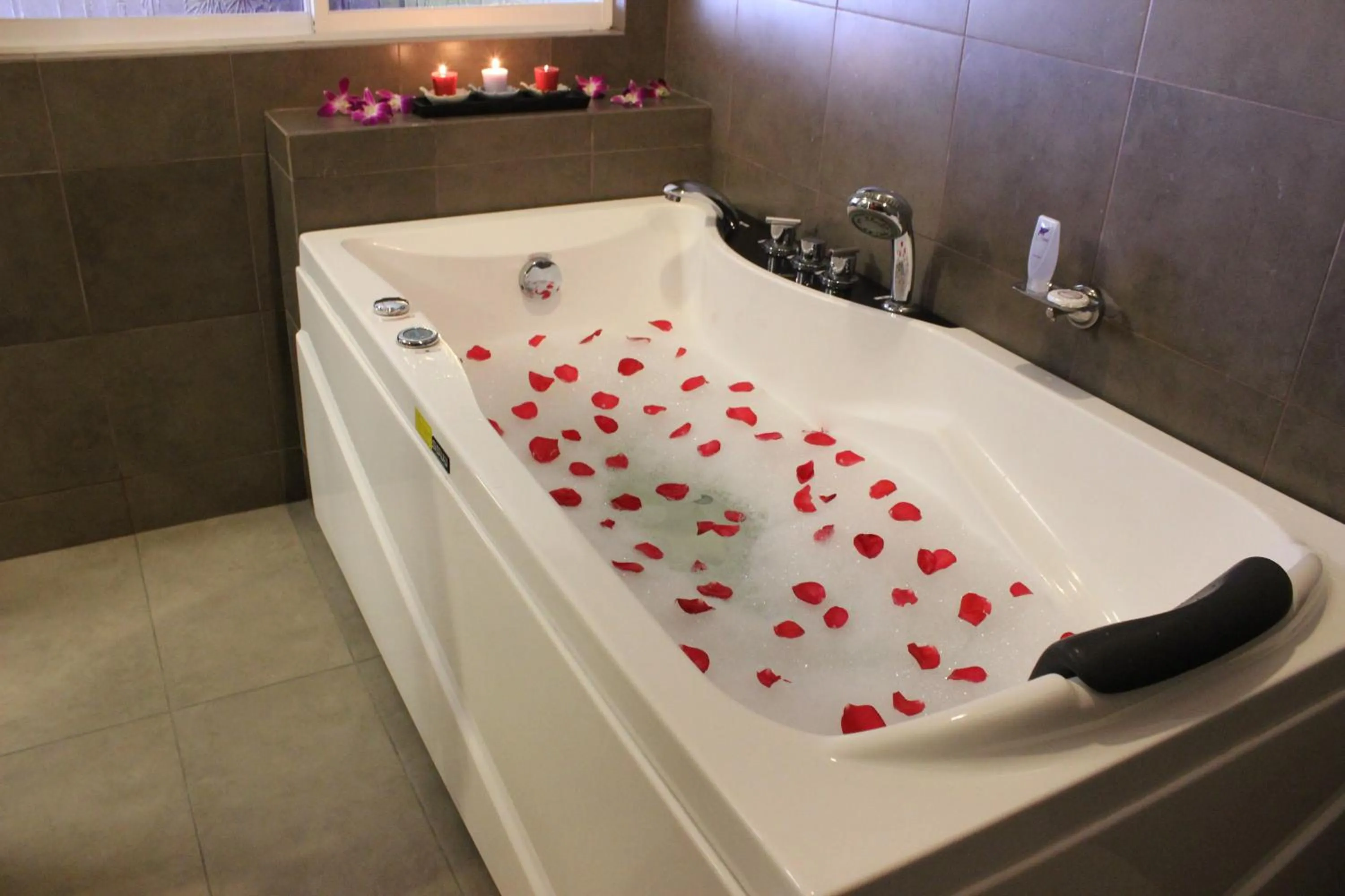 Jacuzzi Suite in Hotel Maluri