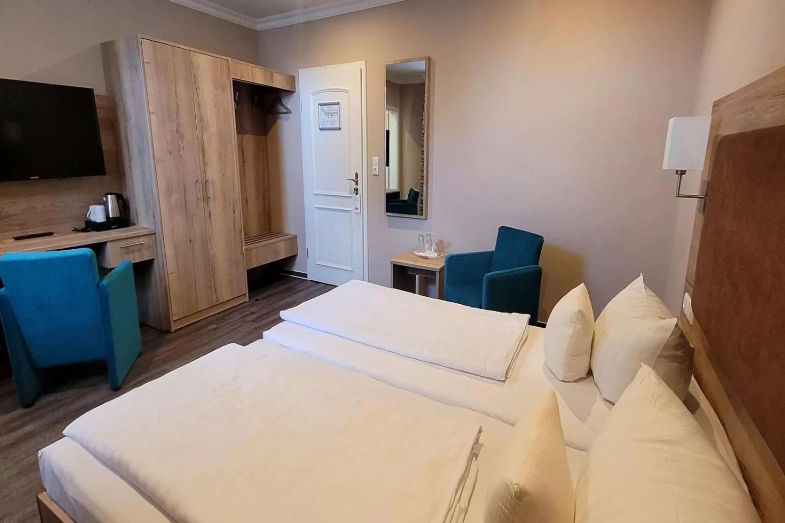 Photo of the whole room, Bed in Sport- & Vital-Resort Neuer Hennings Hof