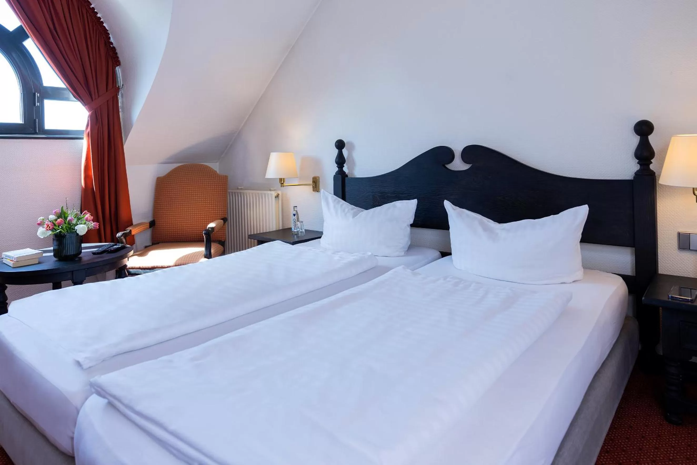 Breakfast, Bed in Hotel Stadt Gütersloh