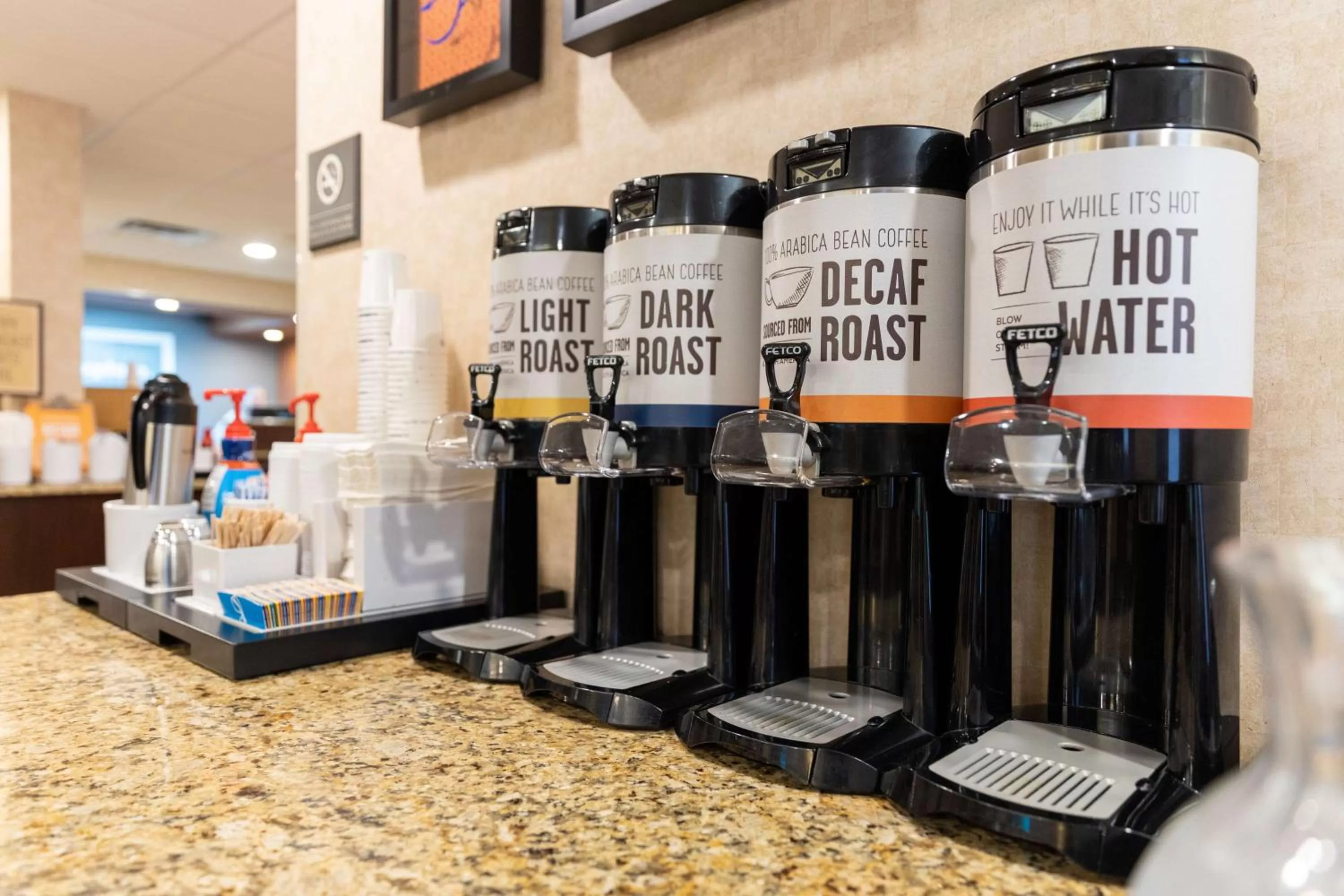 Breakfast in Hampton Inn by Hilton of Kuttawa Eddyville