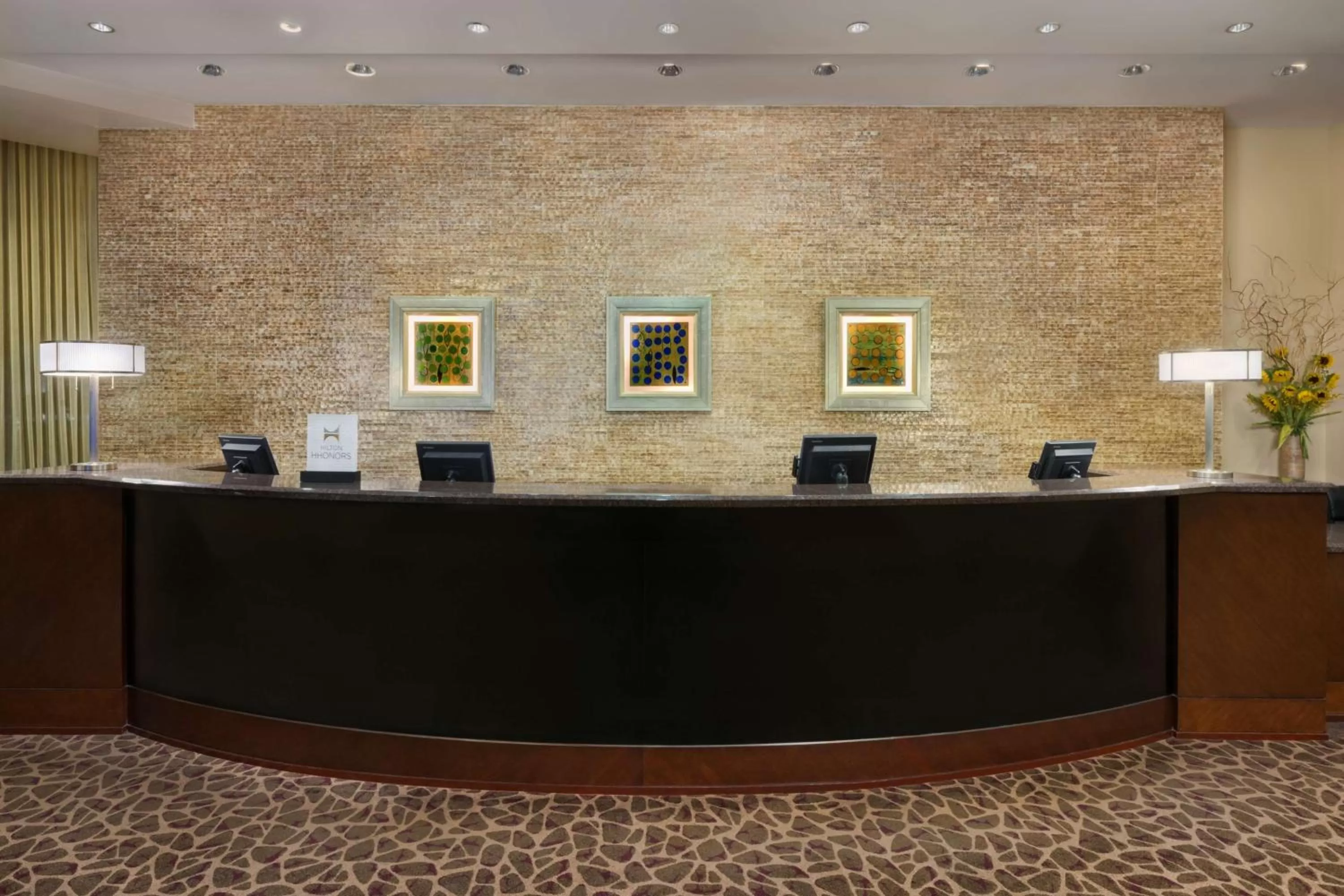 Lobby or reception in Hilton Houston Post Oak by the Galleria
